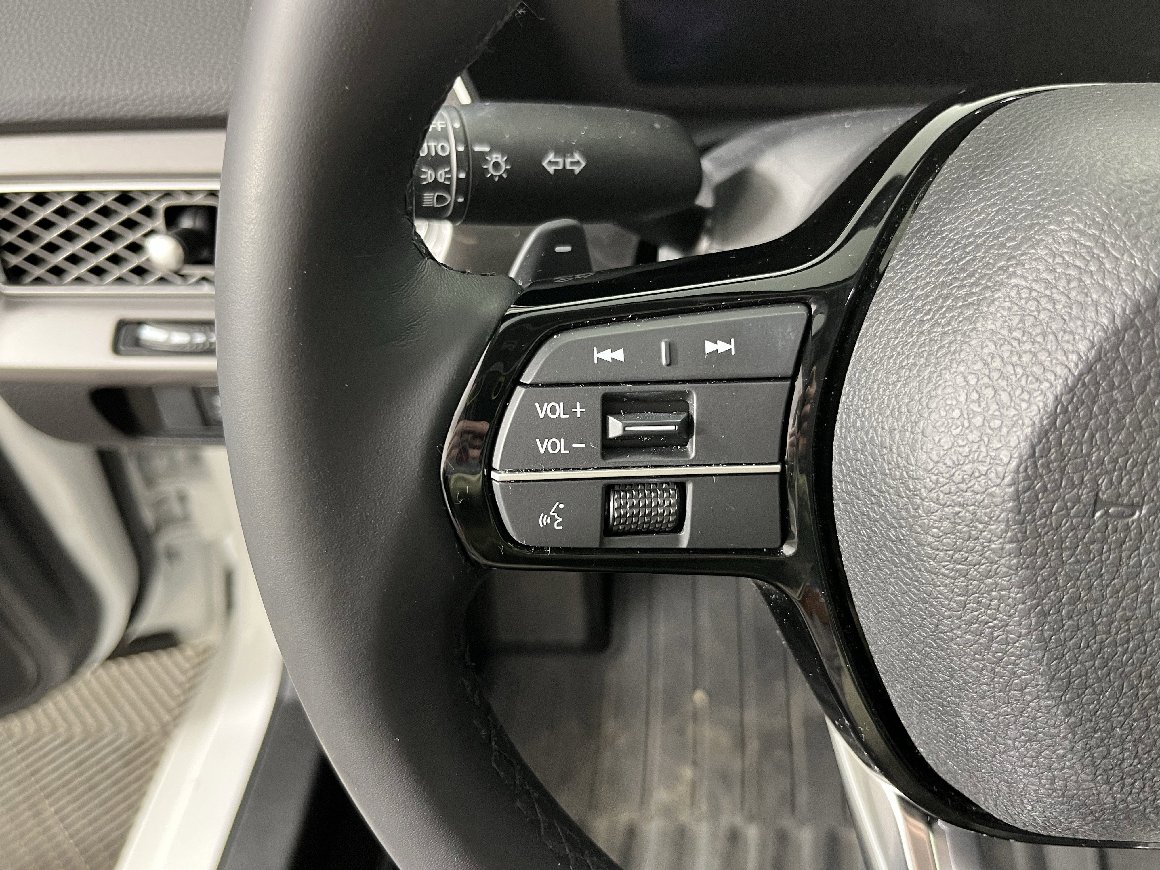 2023 Acura Integra Base