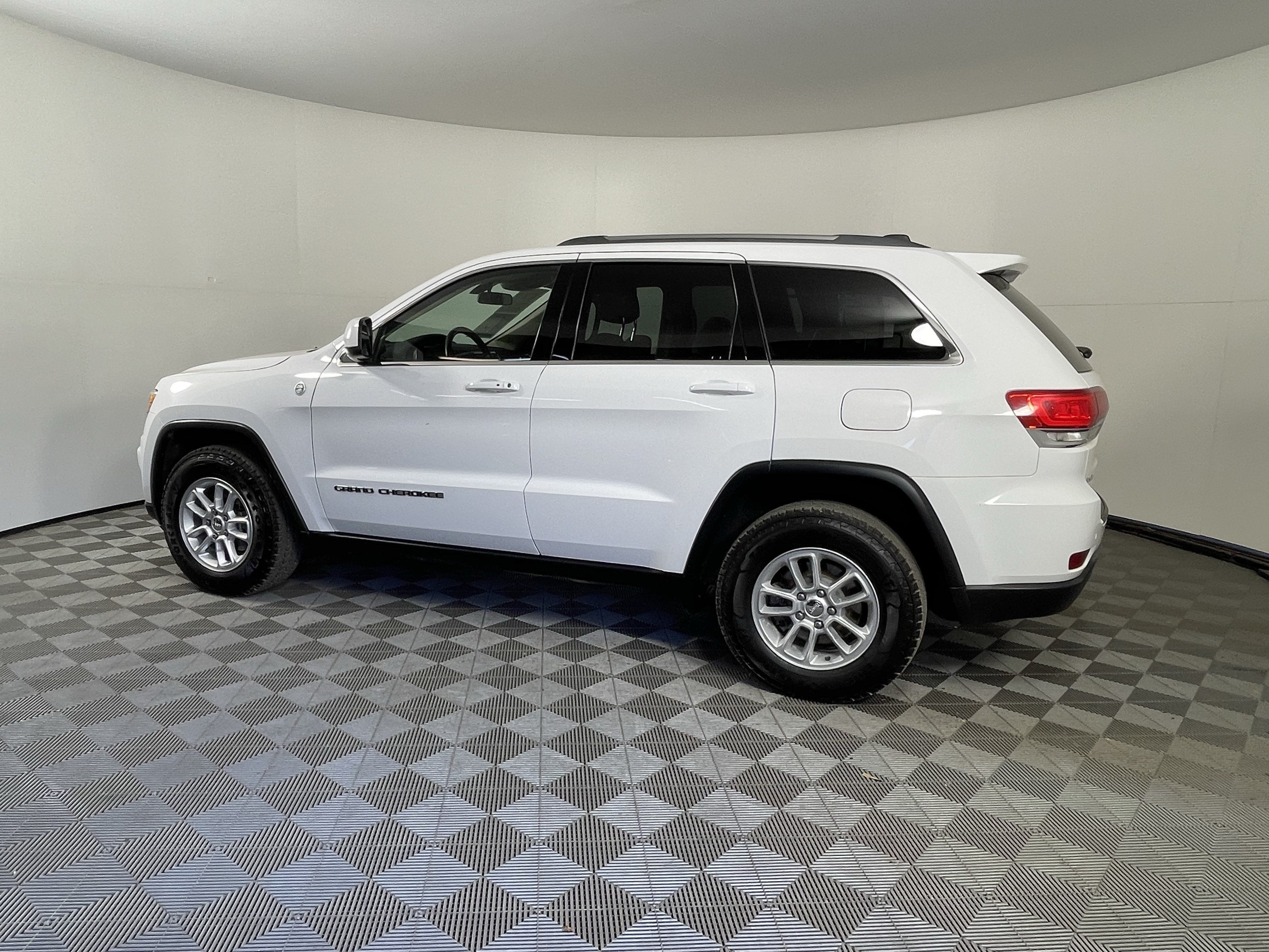 2018 Jeep Grand Cherokee Laredo E