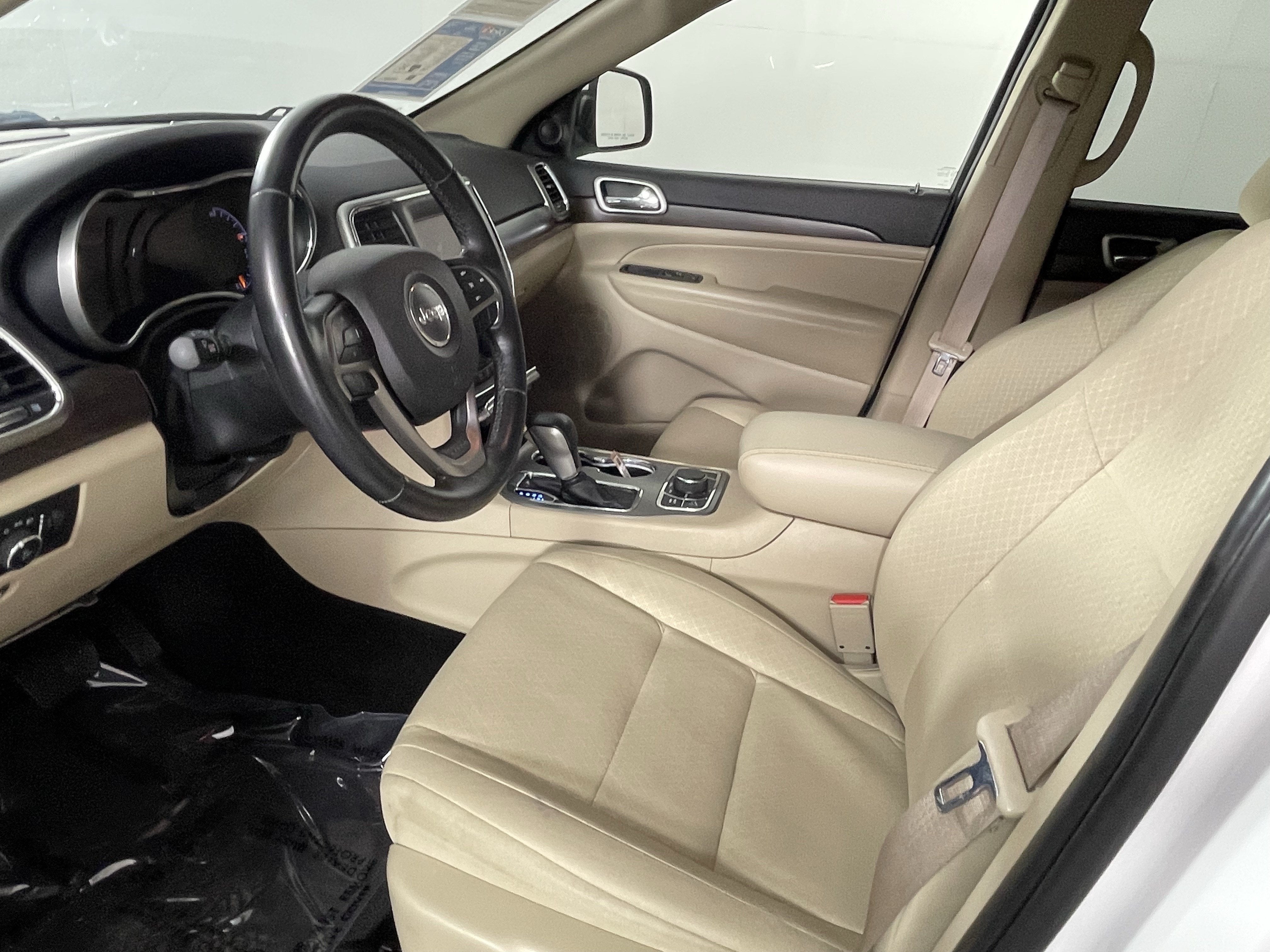 2018 Jeep Grand Cherokee Laredo E