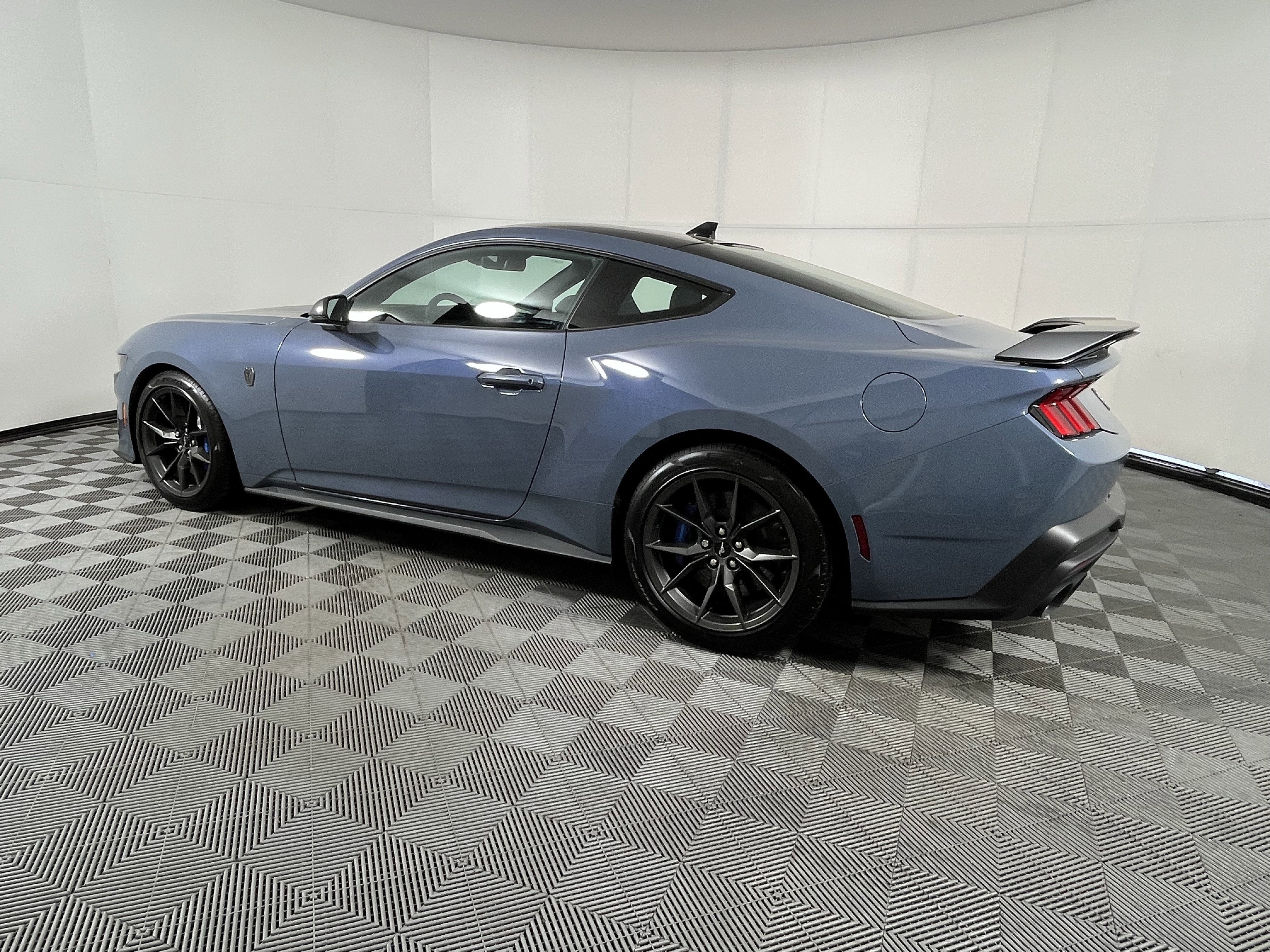 2024 Ford Mustang Dark Horse