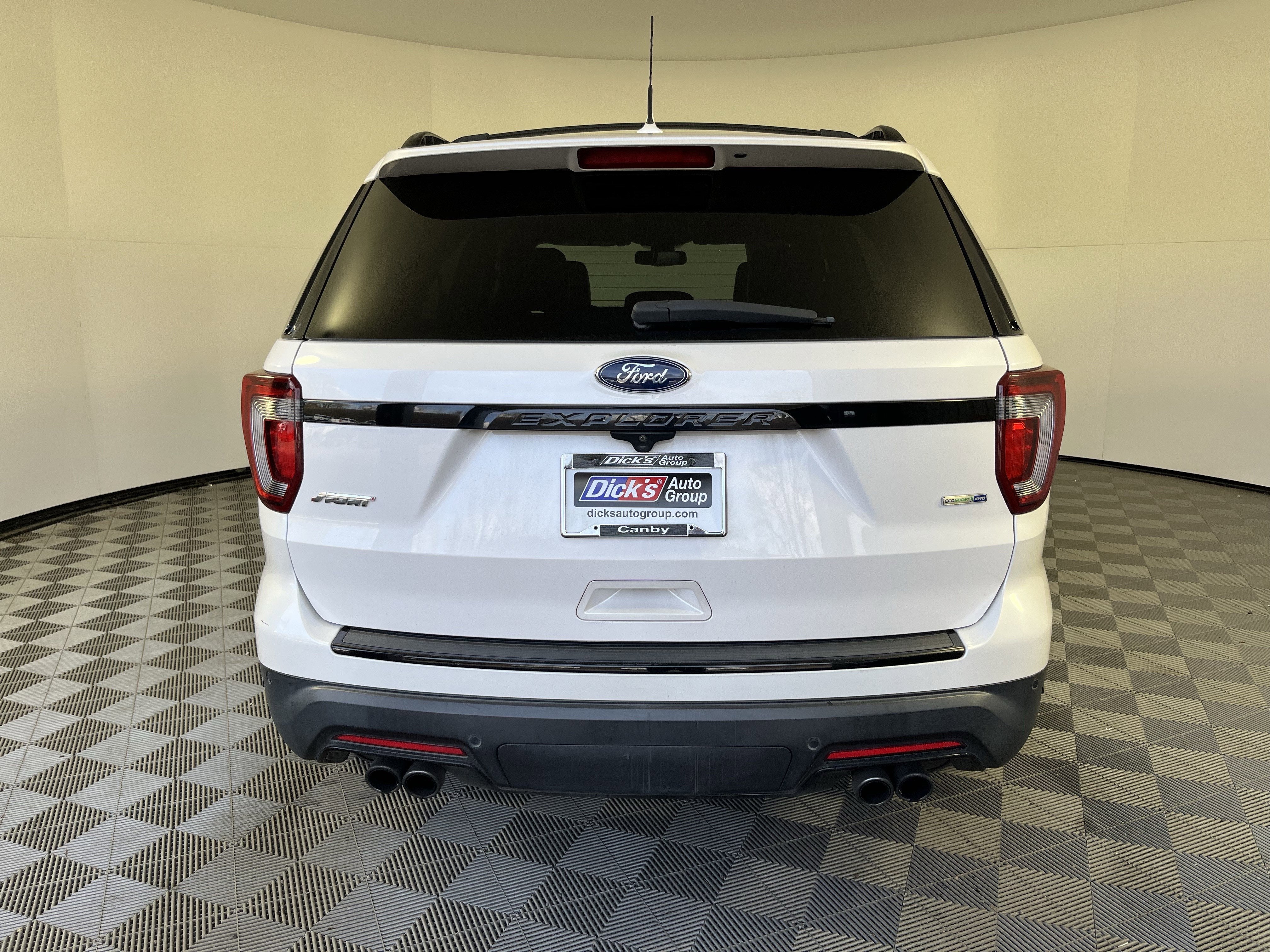 2018 Ford Explorer Sport