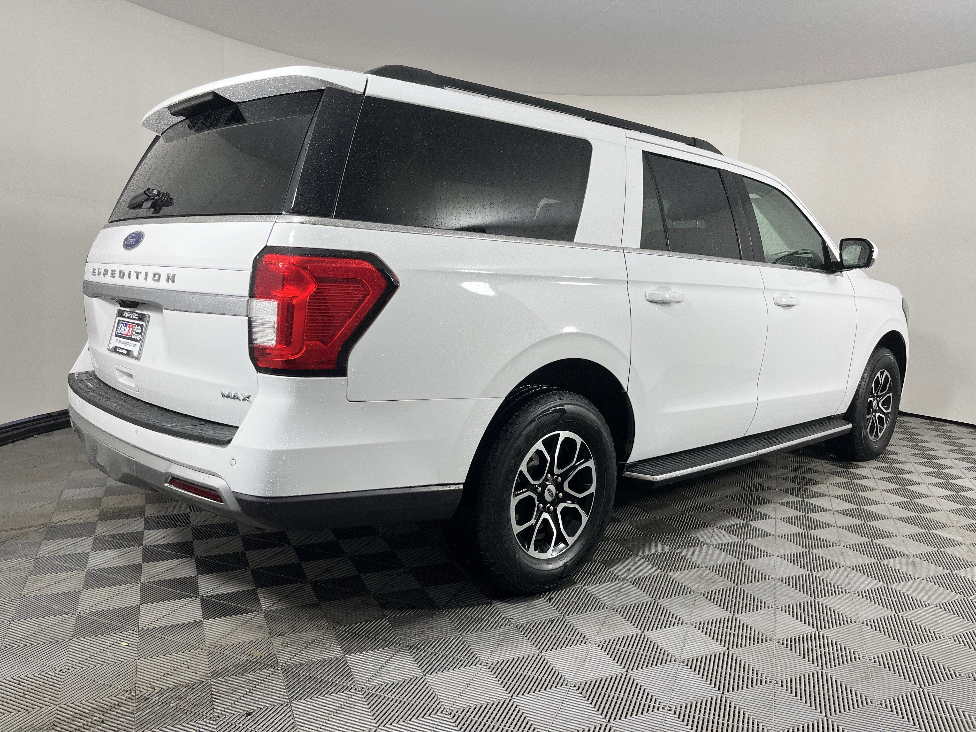 2023 Ford Expedition Max XLT