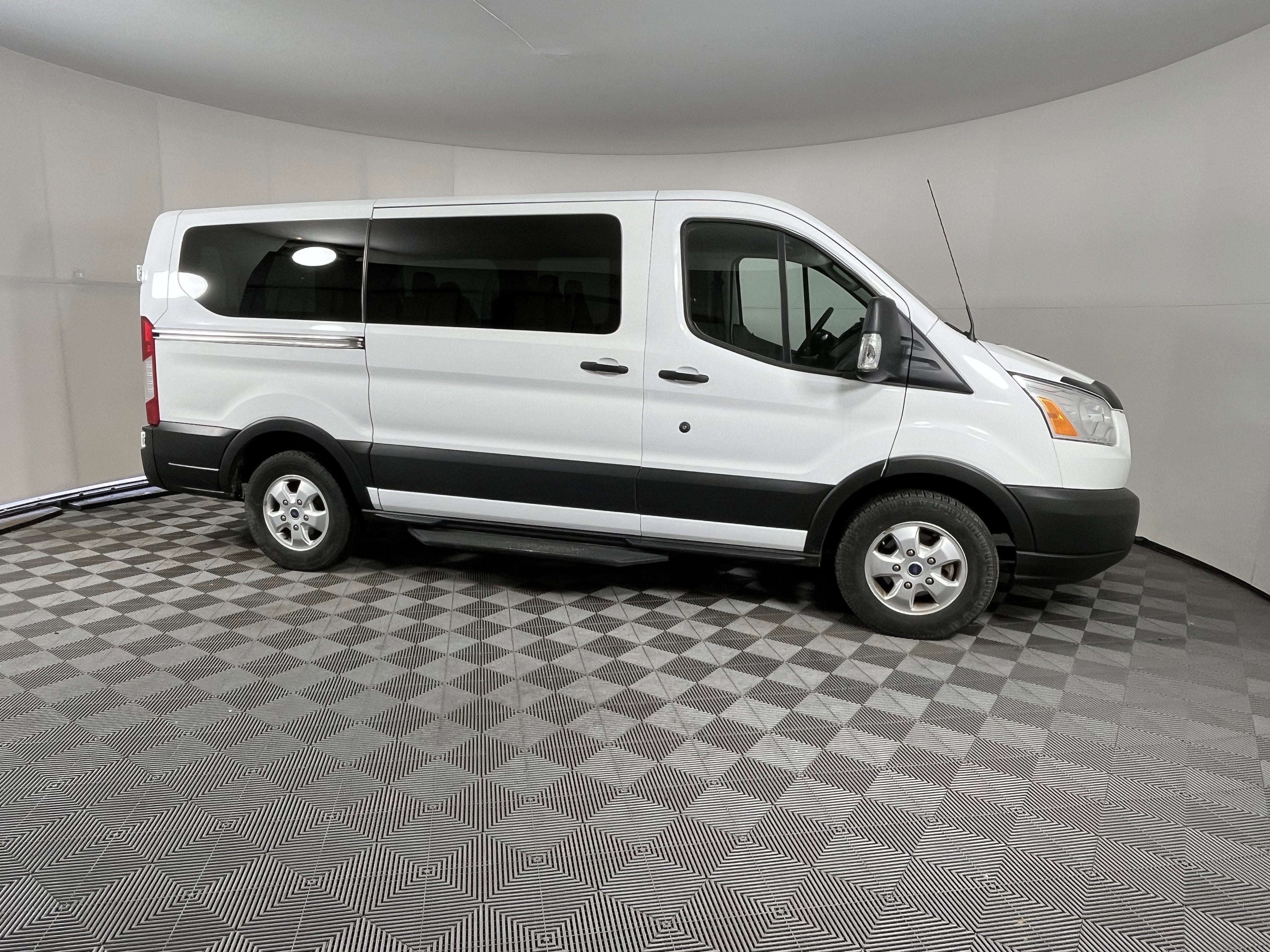 2019 Ford Transit Passenger Wagon Base