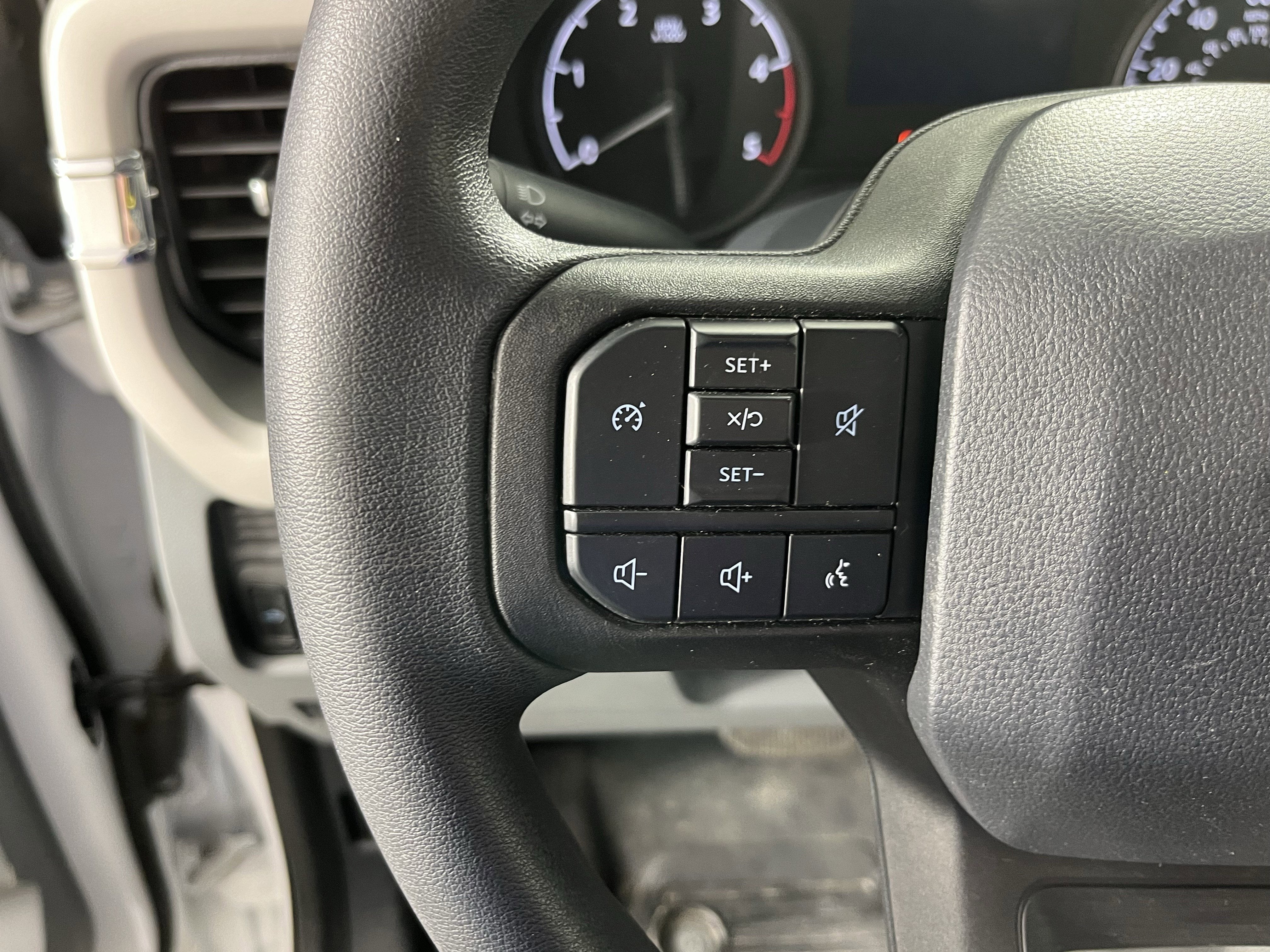 2024 Ford Super Duty F-350 SRW Super Duty