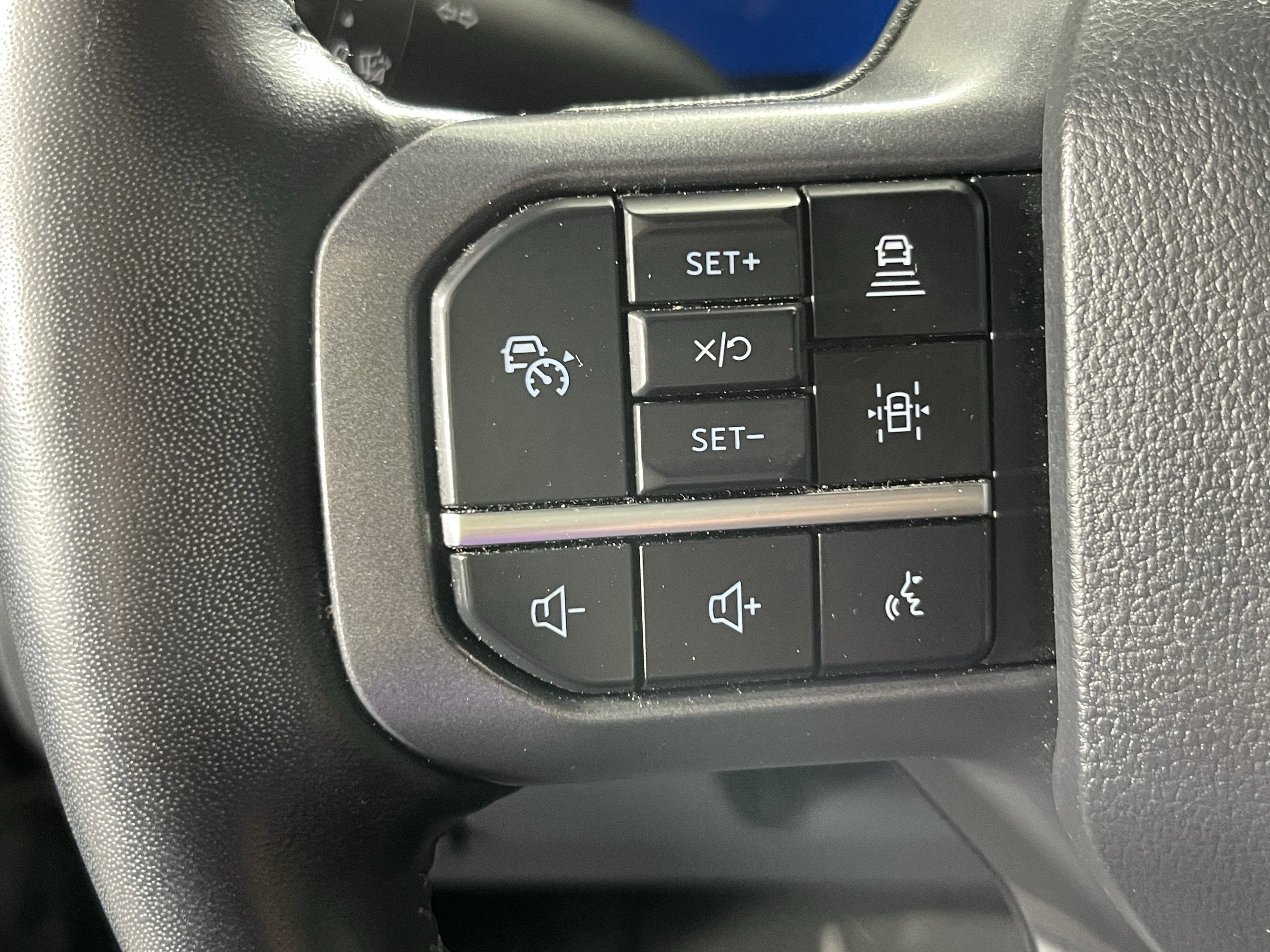 2024 Ford Super Duty F-350 DRW Super Duty