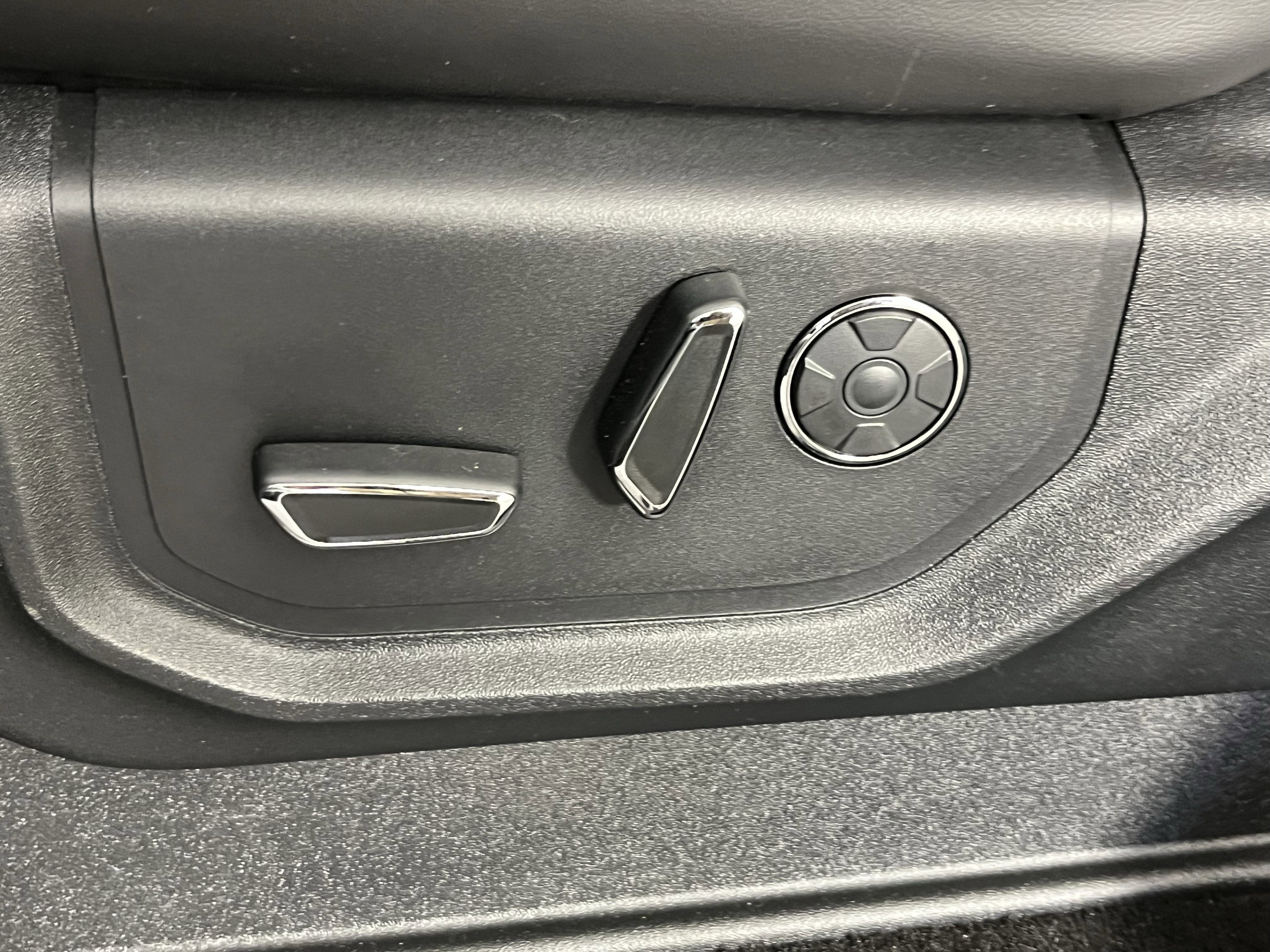 2018 Ford Super Duty F-450 DRW Base