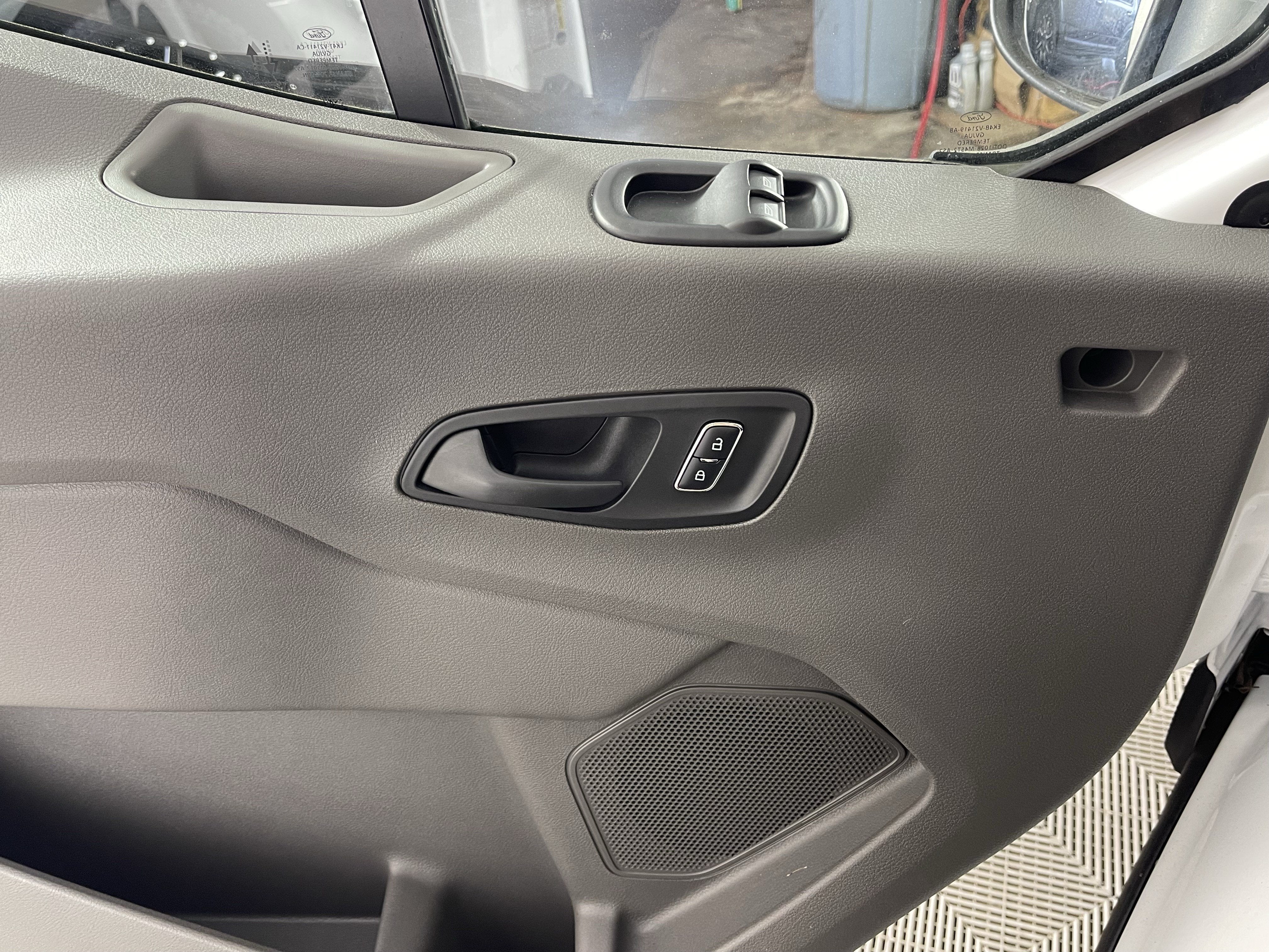 2025 Ford Transit Cargo Van Base