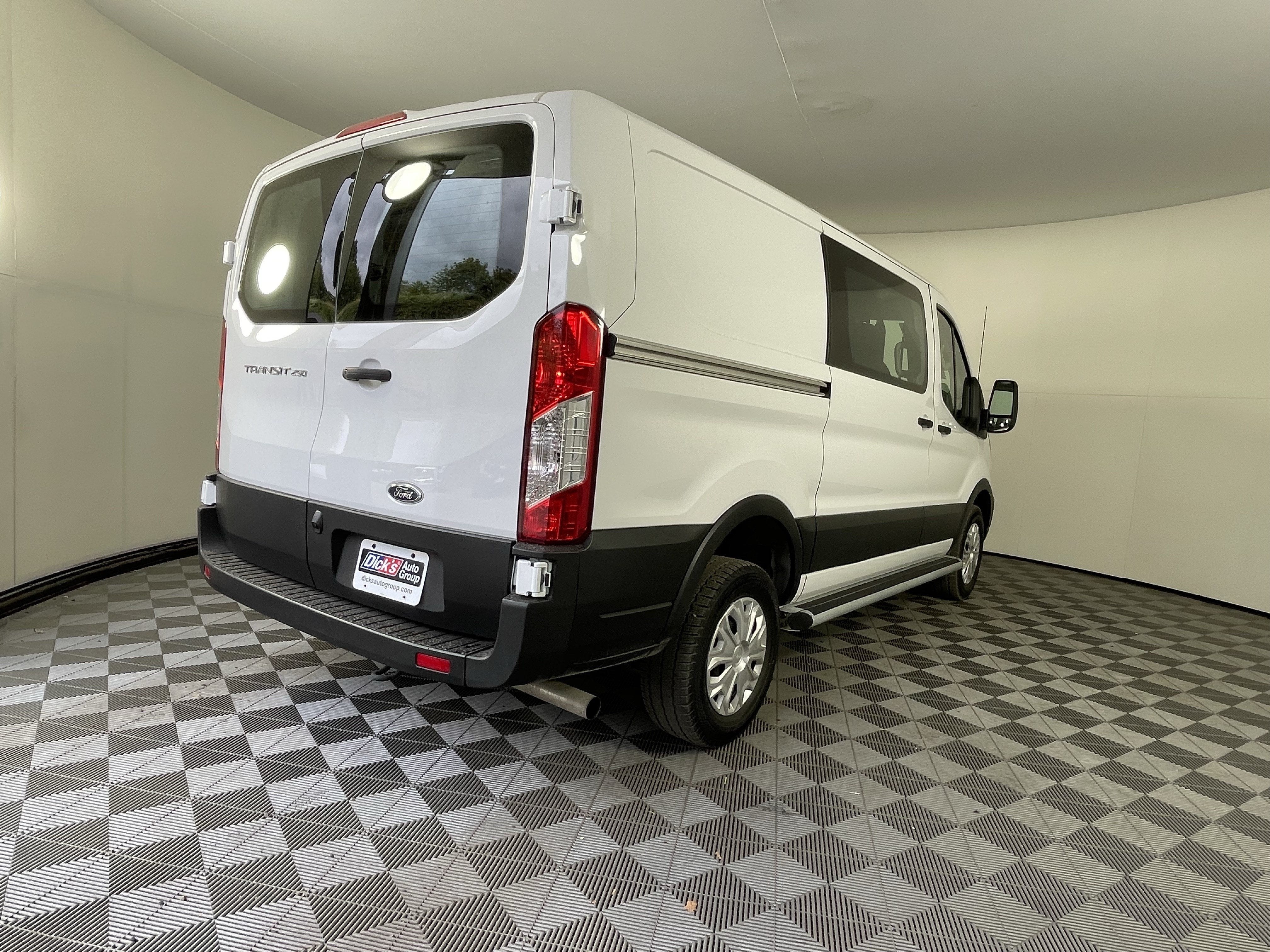 2025 Ford Transit Cargo Van Base