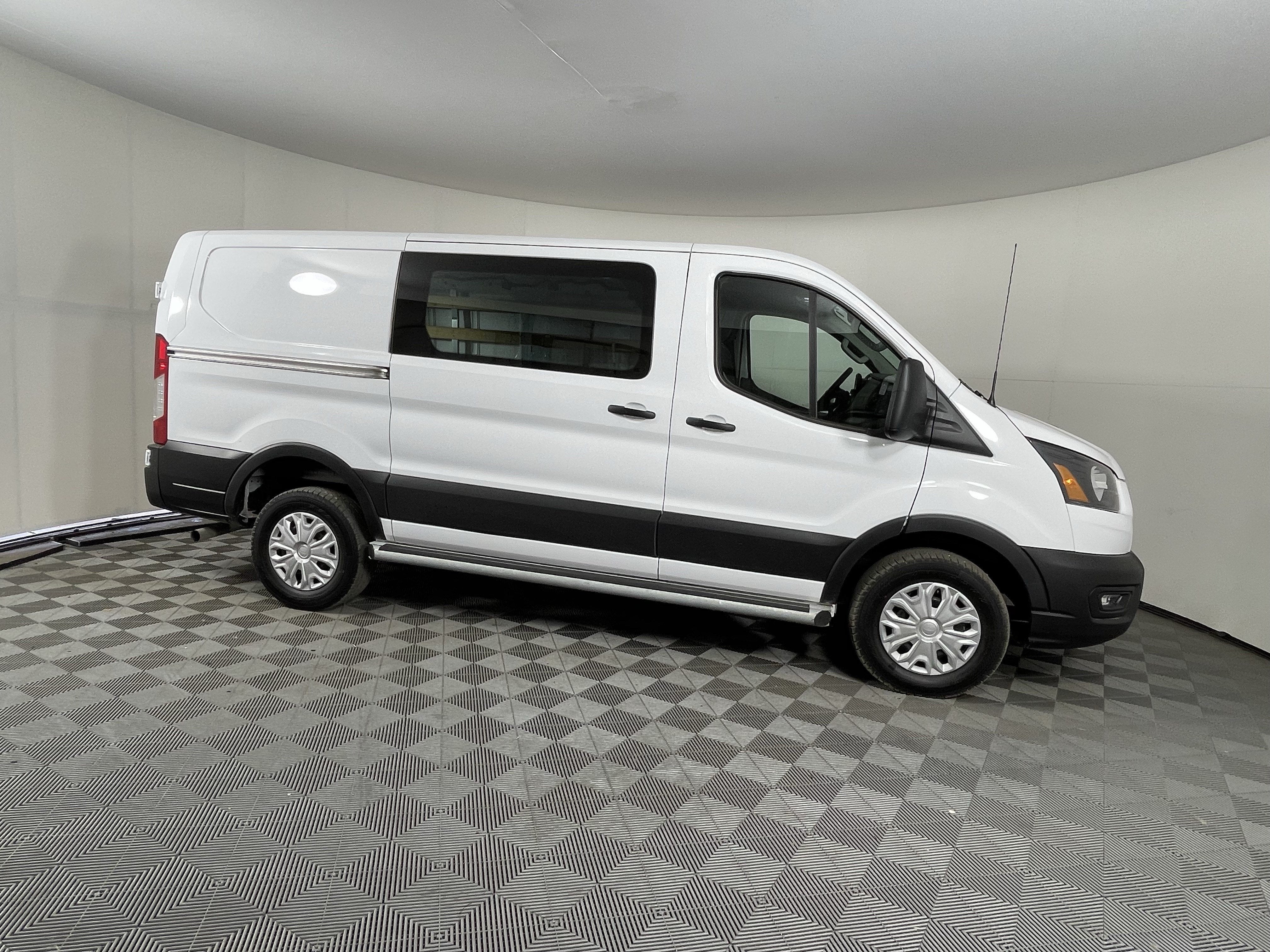 2025 Ford Transit Cargo Van Base