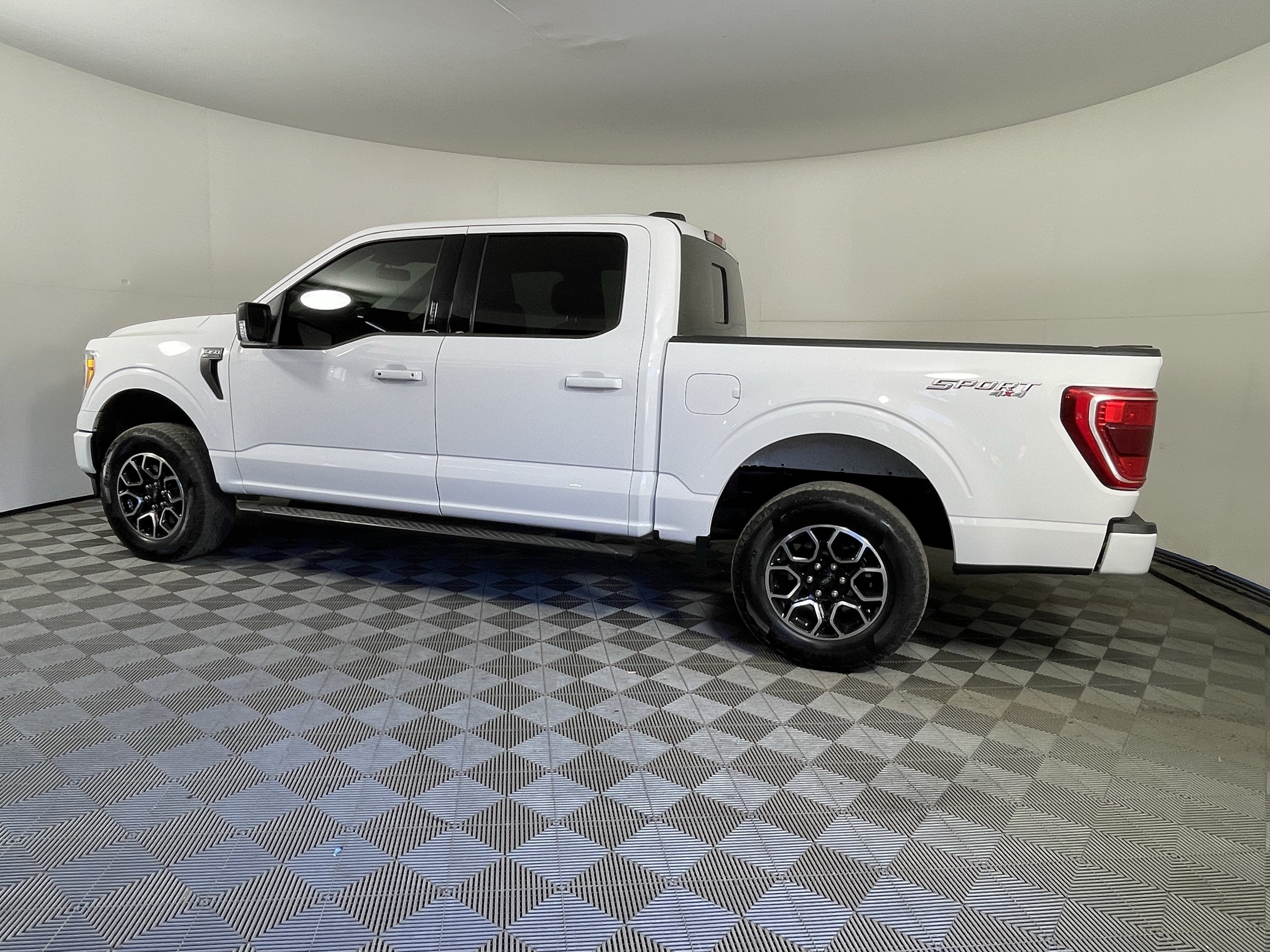 2023 Ford F-150 Base