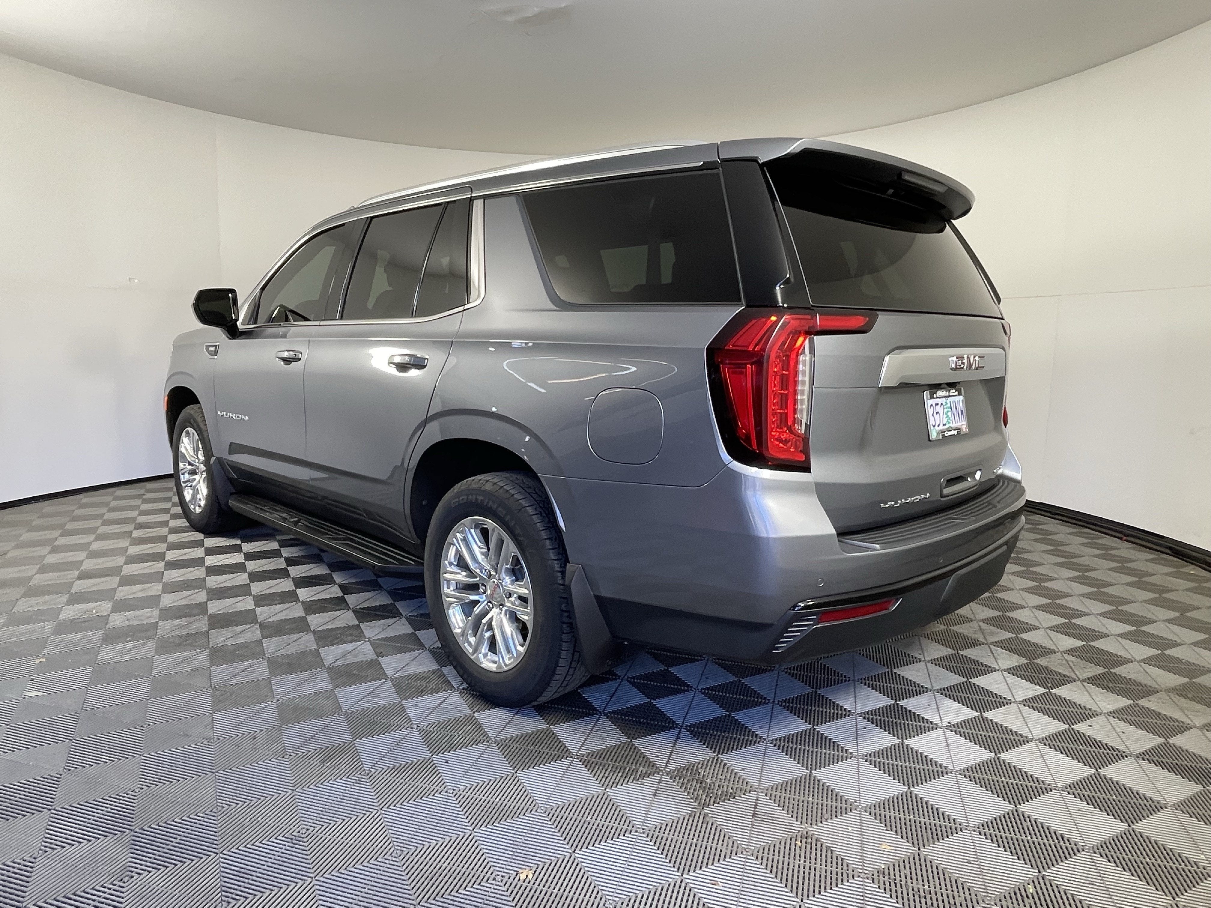 2022 GMC Yukon SLE
