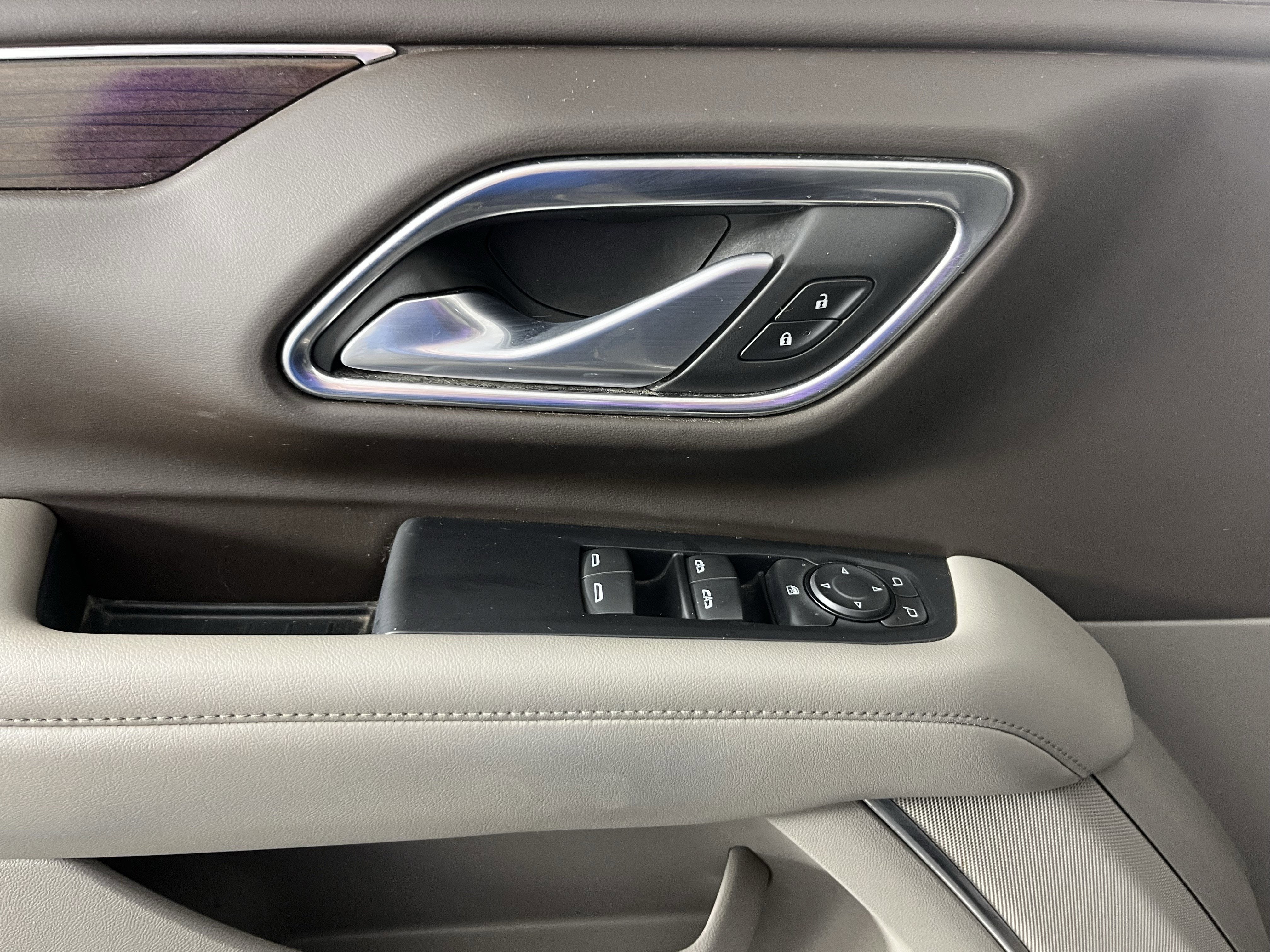 2022 GMC Yukon XL SLE