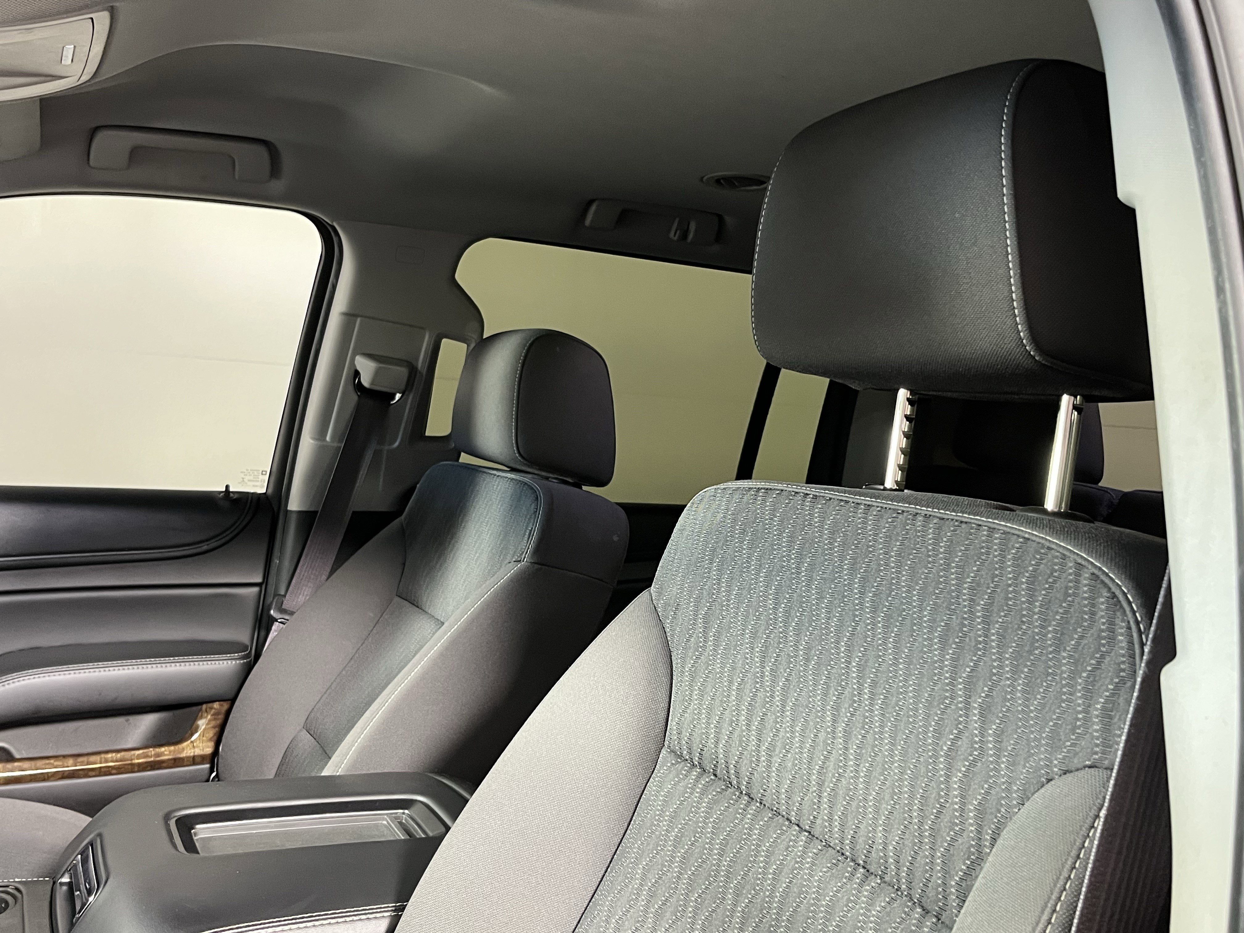 2016 Chevrolet Suburban LS