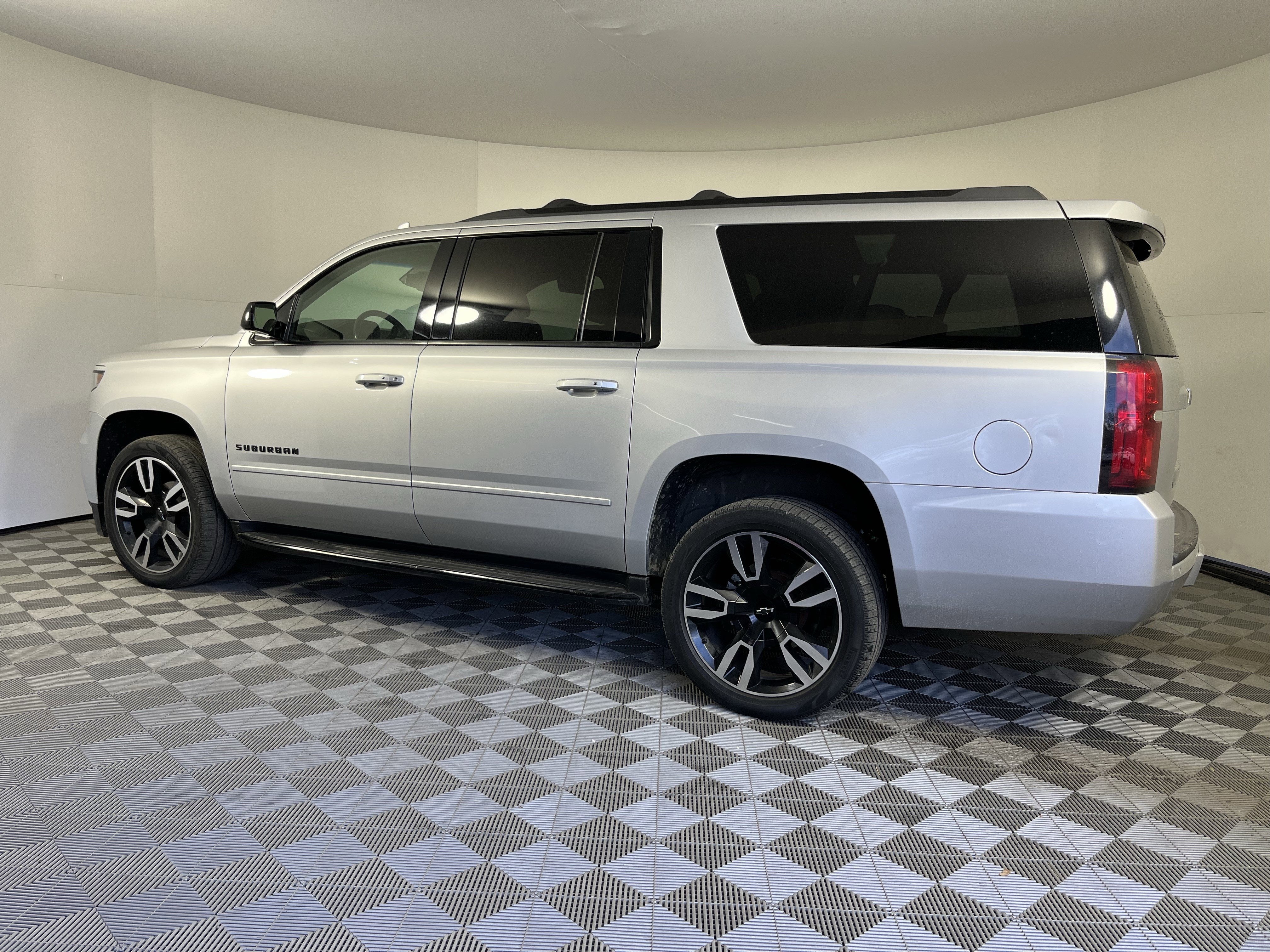 2018 Chevrolet Suburban Premier