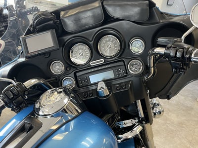 2011 harley-davidson ultra classic limited Base