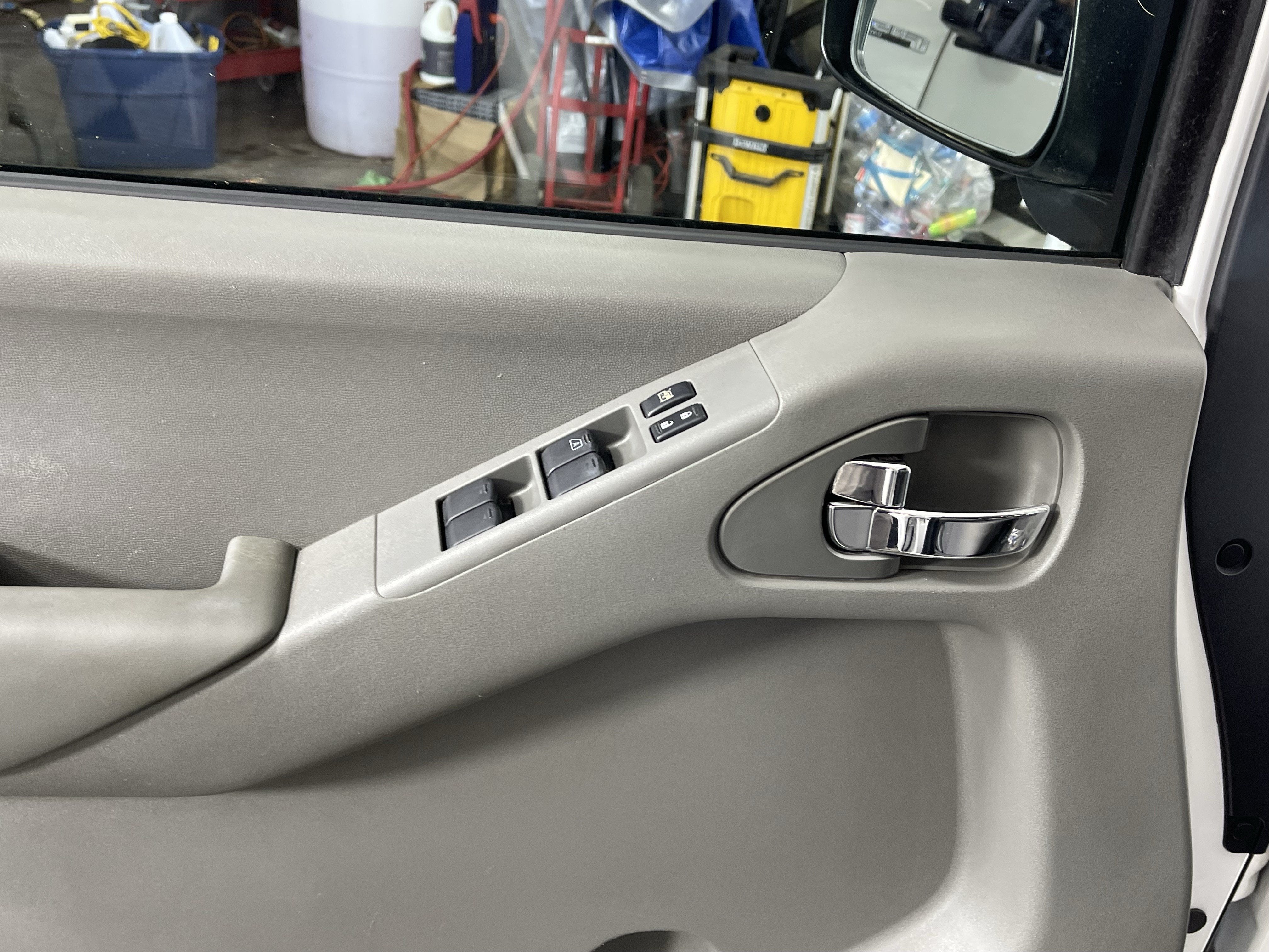 2012 Nissan Frontier SV