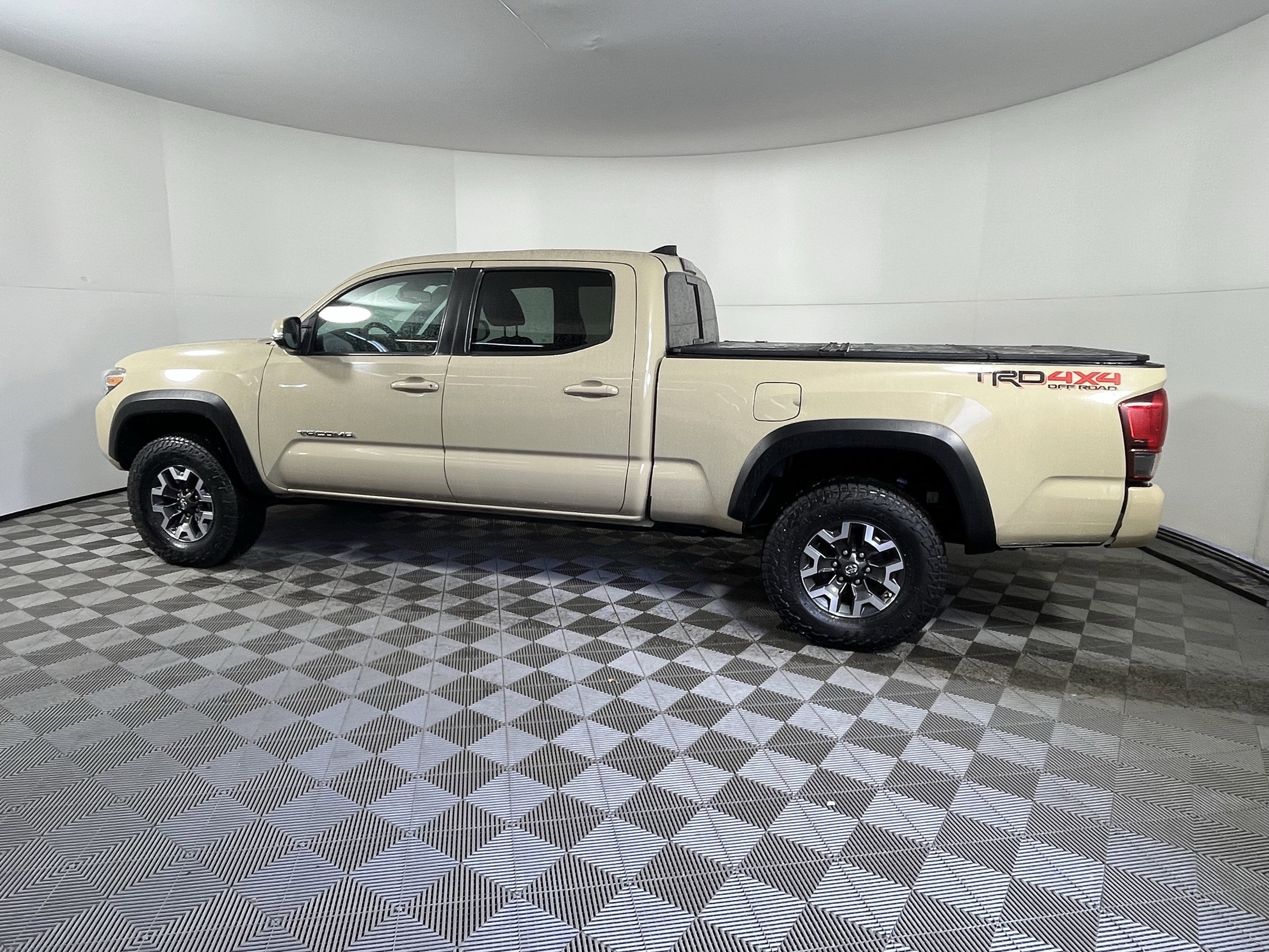 2019 Toyota Tacoma 4WD SR5
