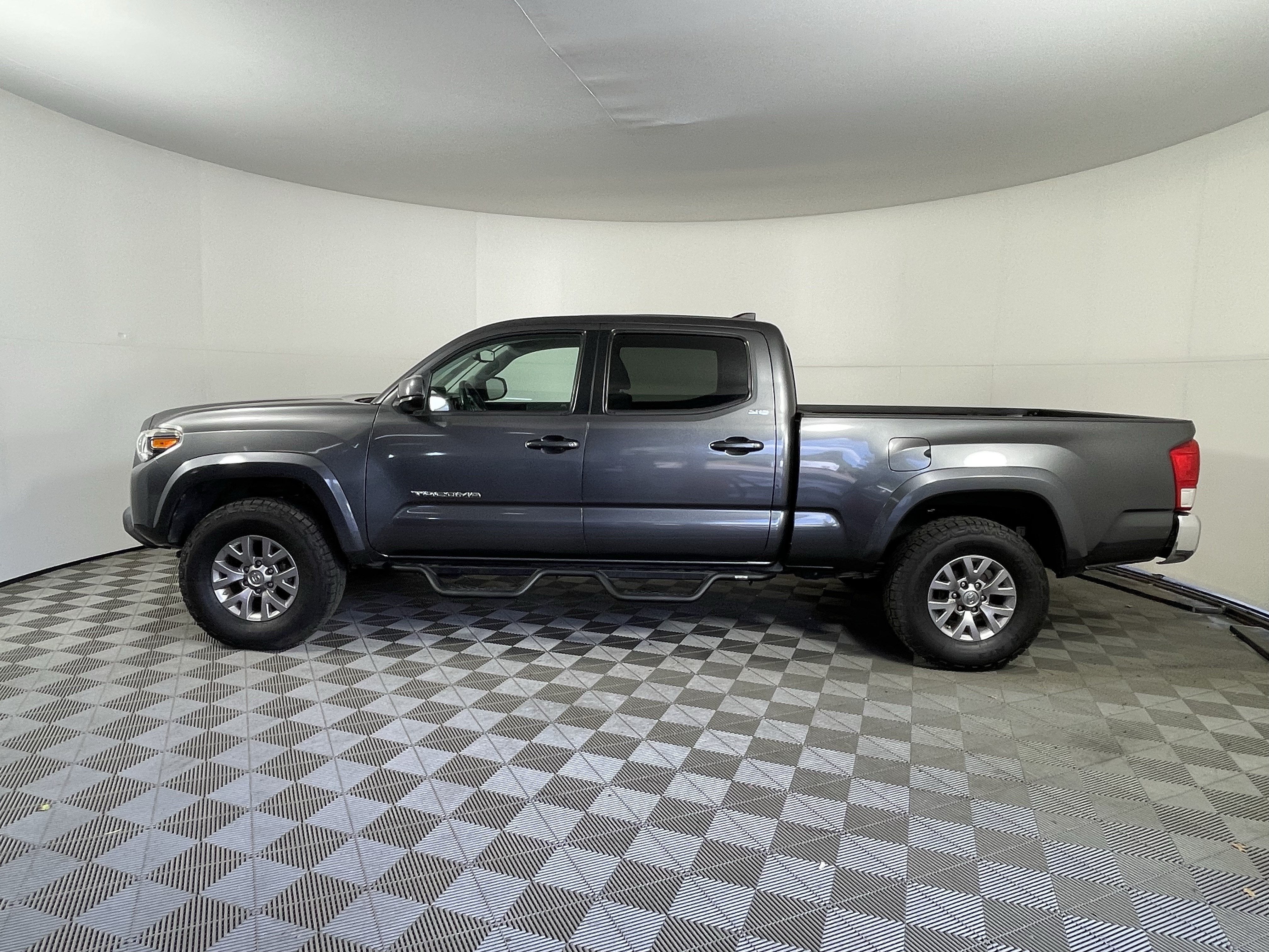 2017 Toyota Tacoma Base