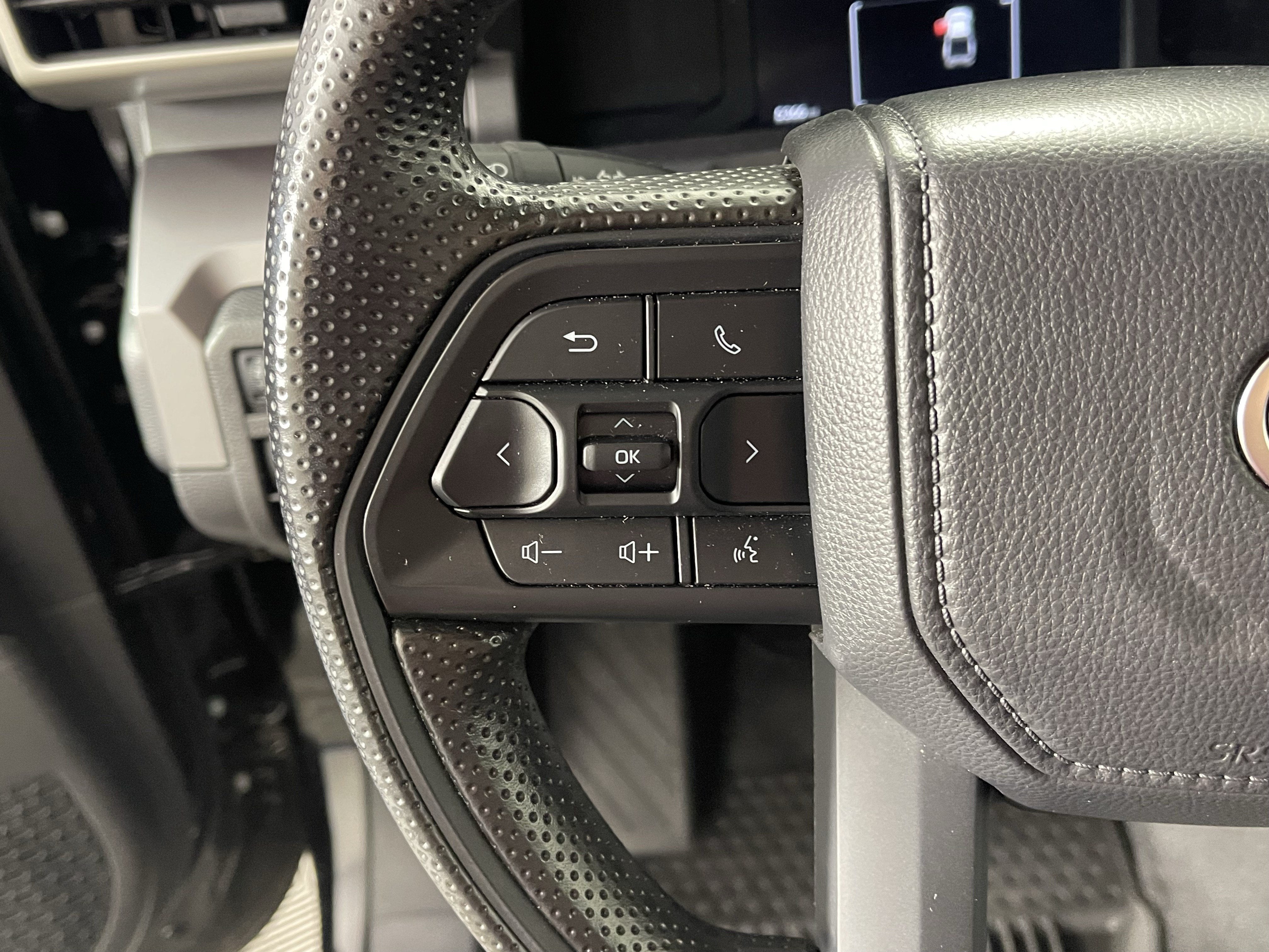 2025 Toyota Tacoma 4WD SR