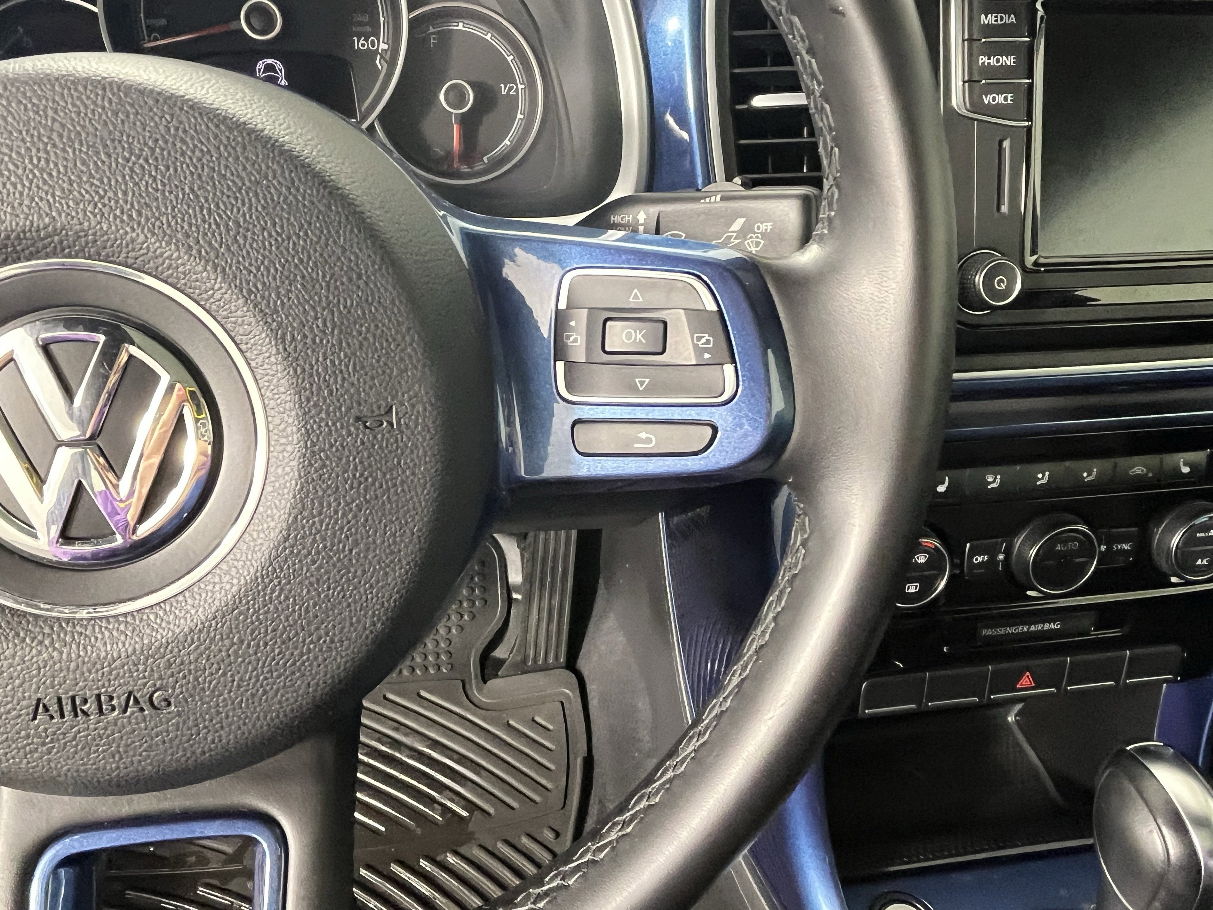 2019 Volkswagen Beetle SE