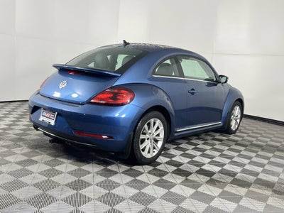 2019 Volkswagen Beetle SE