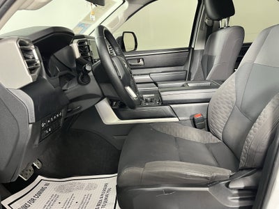 2022 Toyota Tundra 4WD SR5