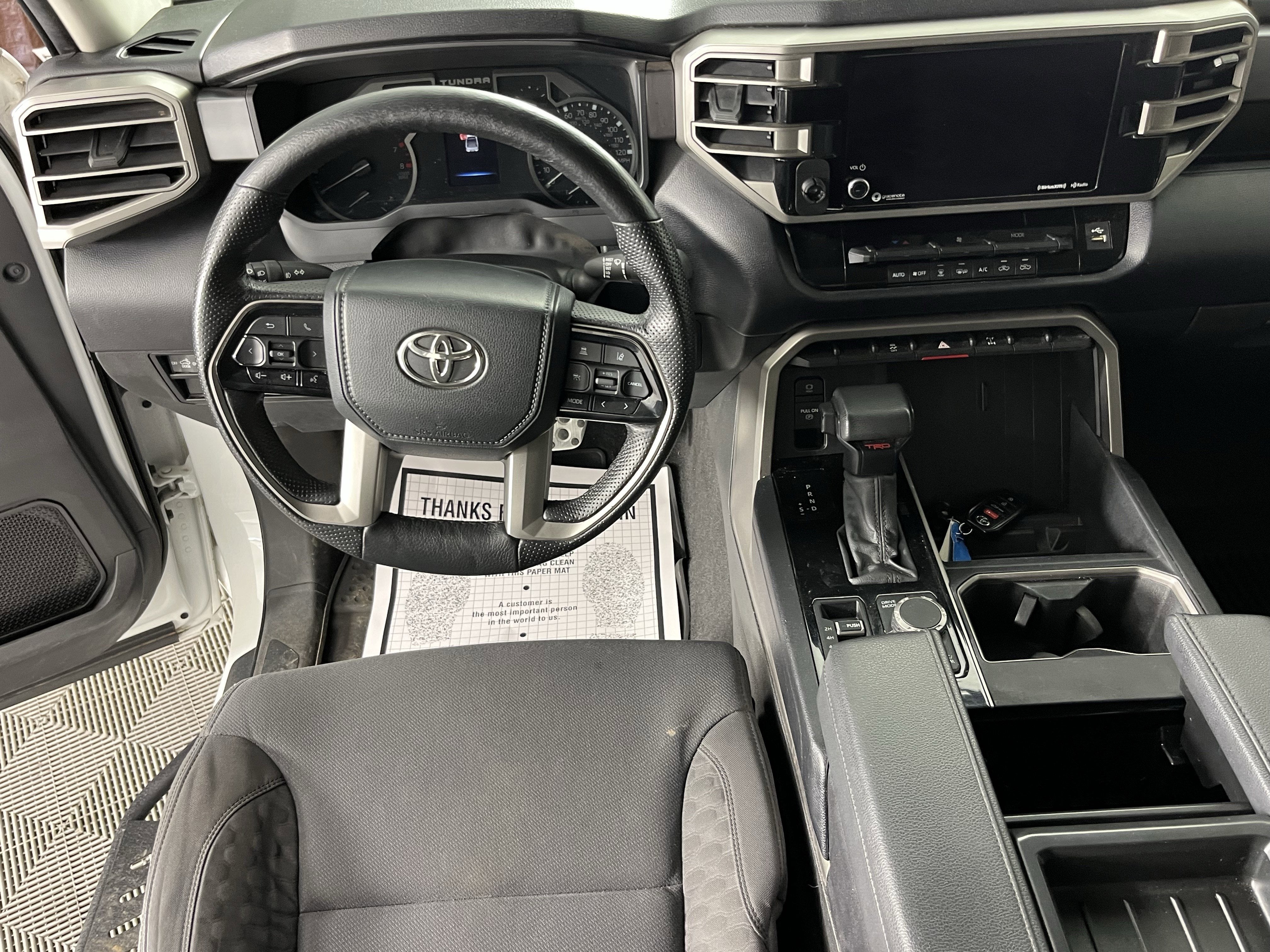 2022 Toyota Tundra 4WD SR5