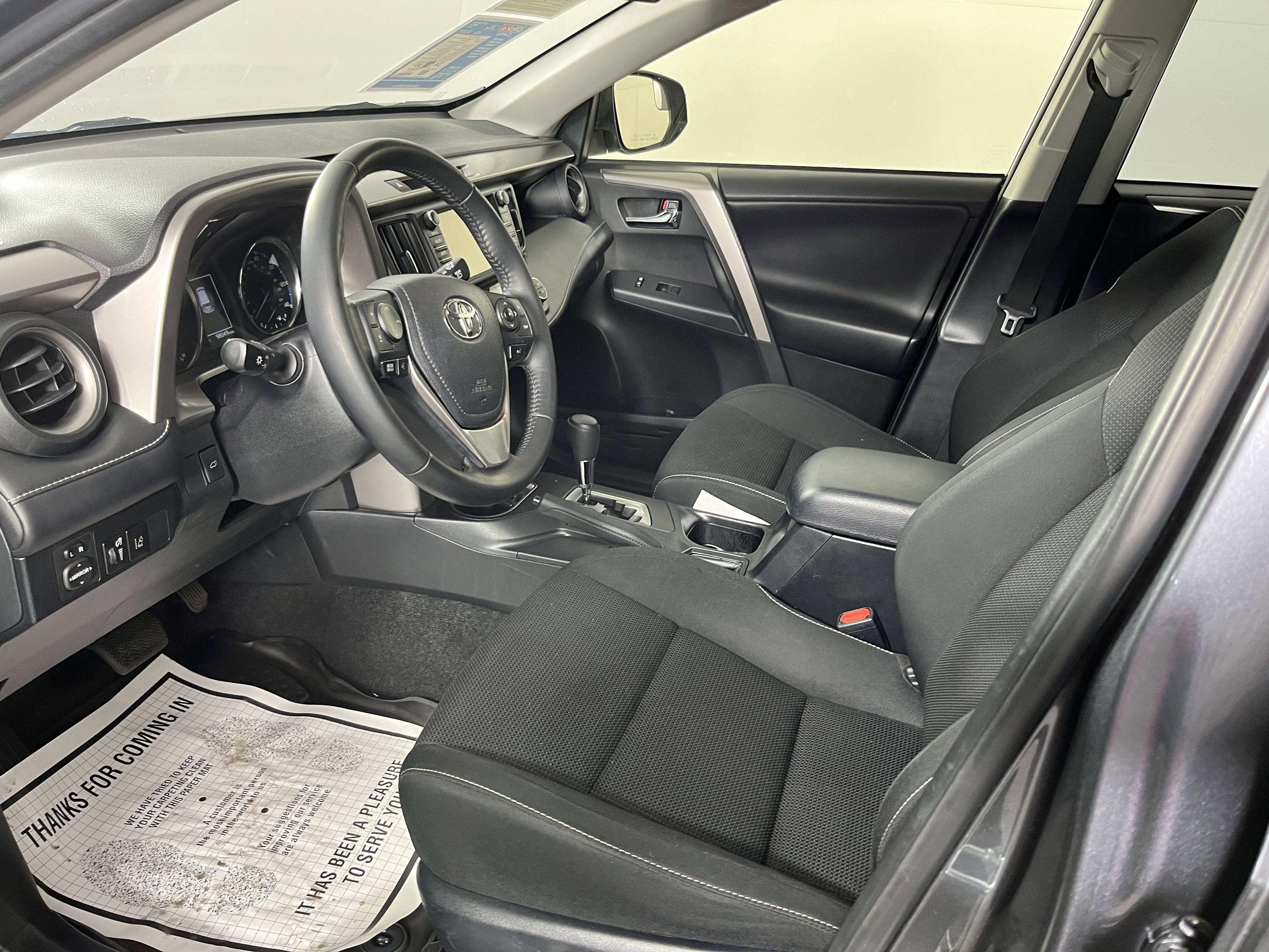 2018 Toyota RAV4 Hybrid LE Plus