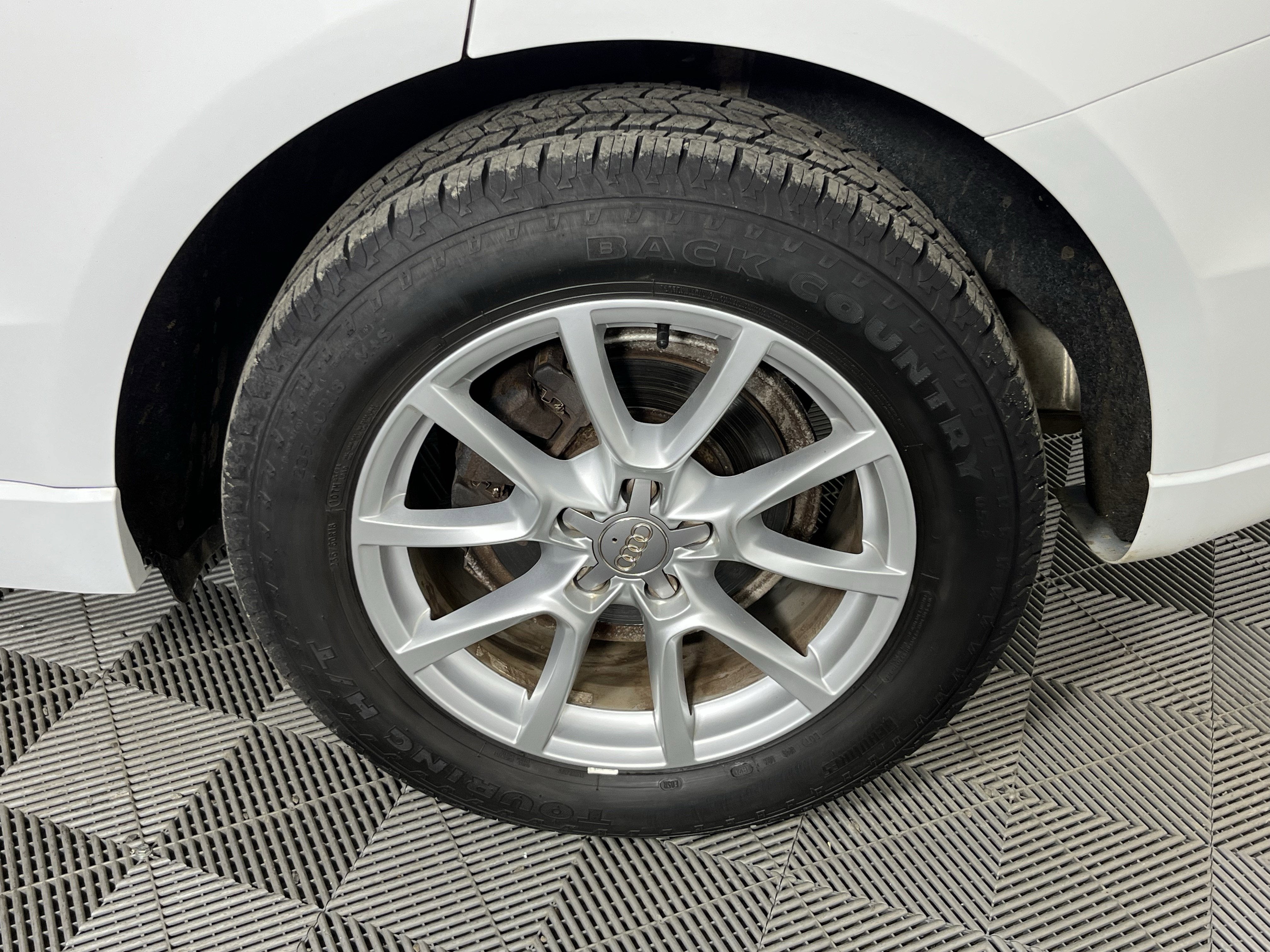 2011 Audi Q5 2.0T Premium Plus