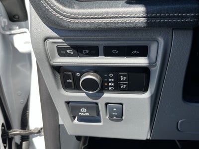 2024 Ford F-150 Lightning Flash
