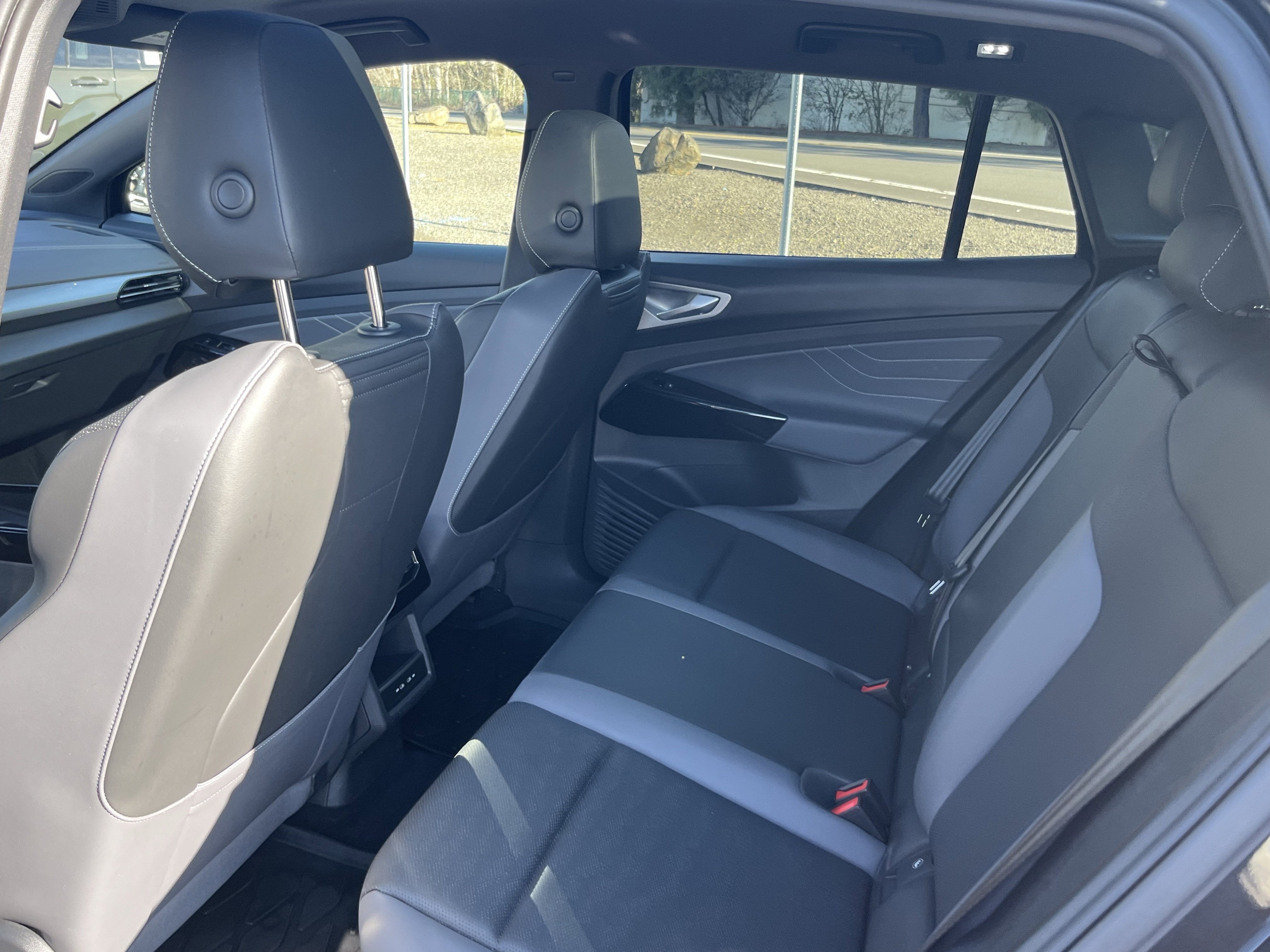 2023 Volkswagen ID.4 Pro S