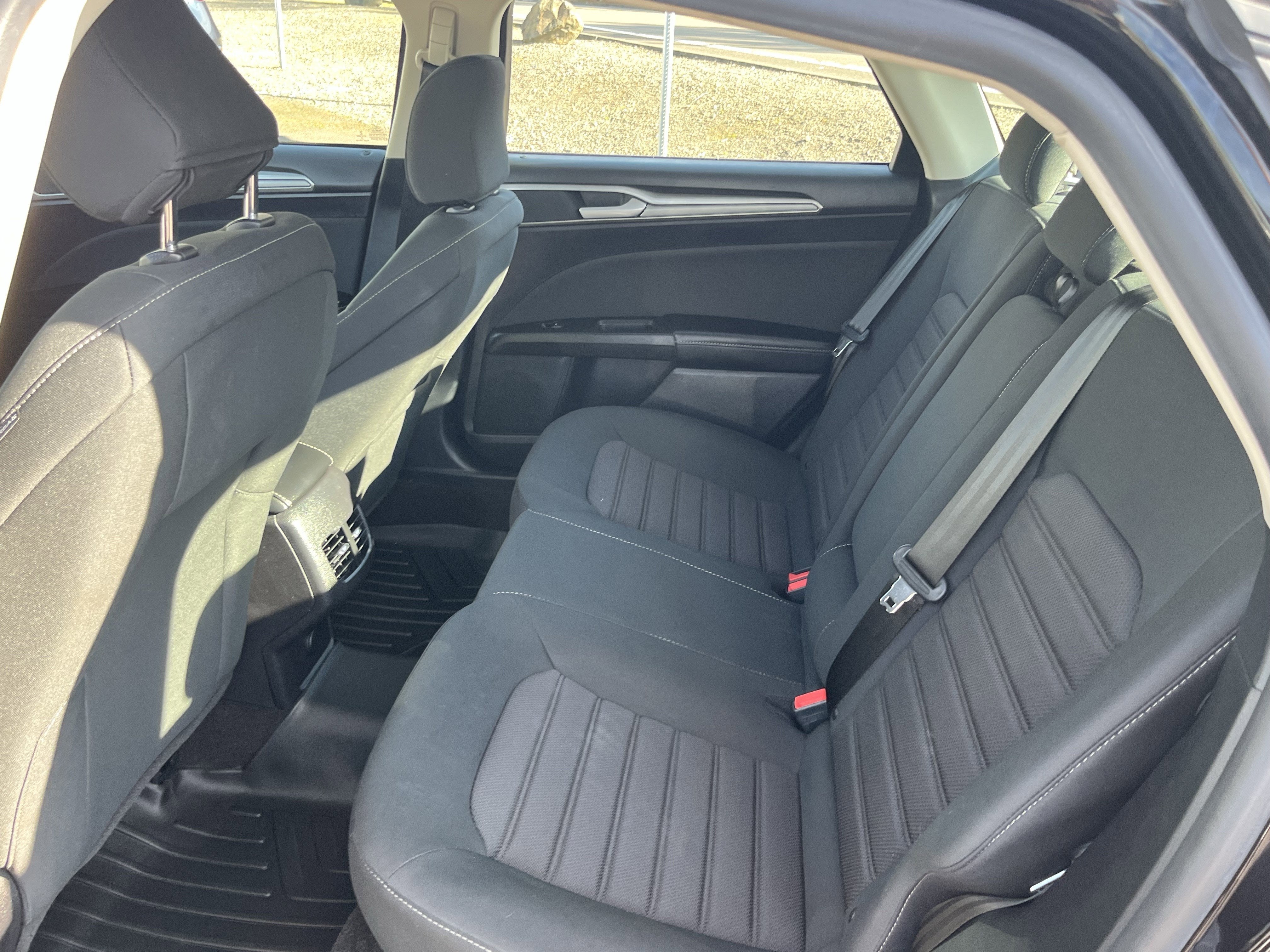 2020 Ford Fusion Hybrid SE