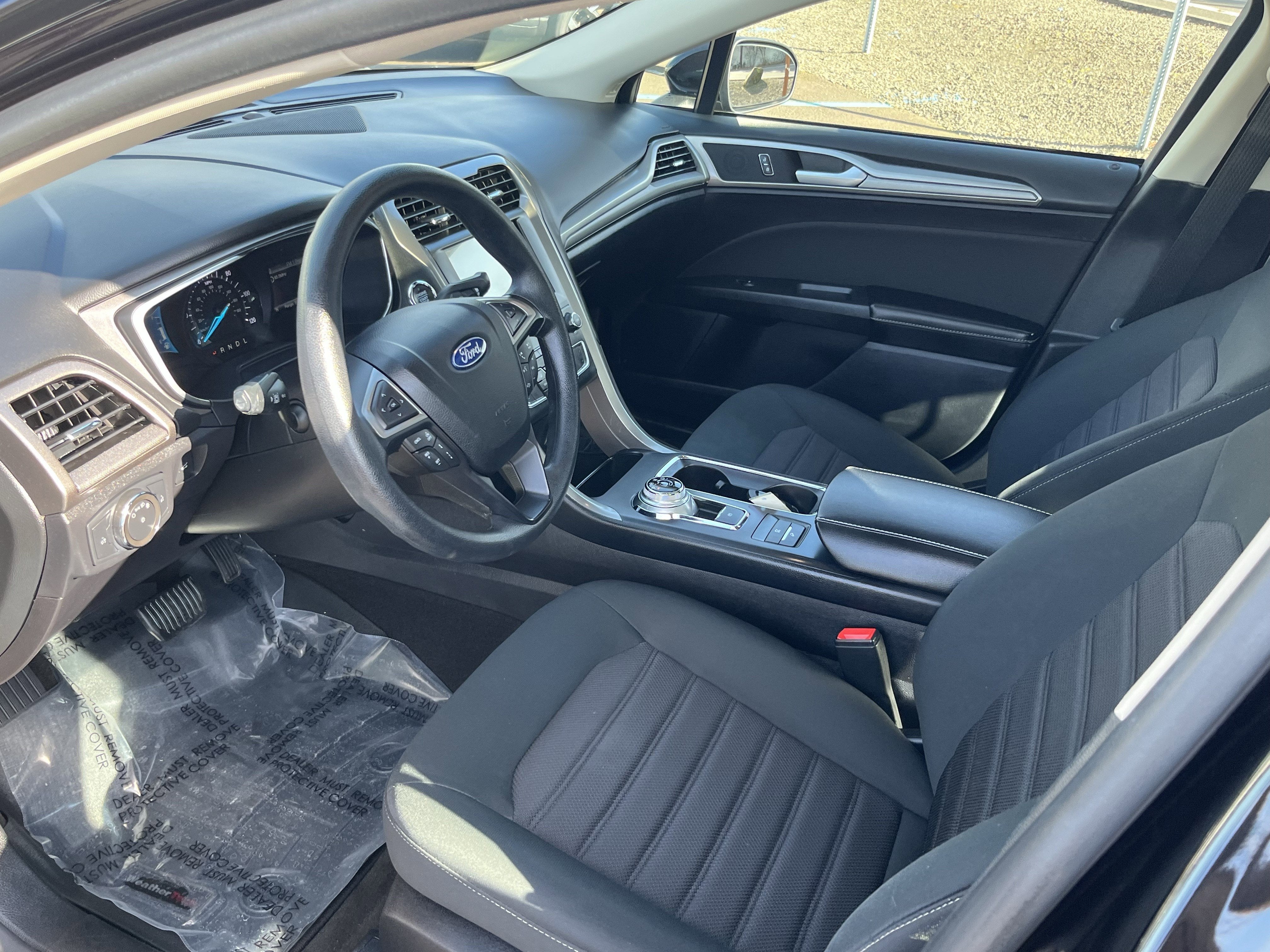 2020 Ford Fusion Hybrid SE