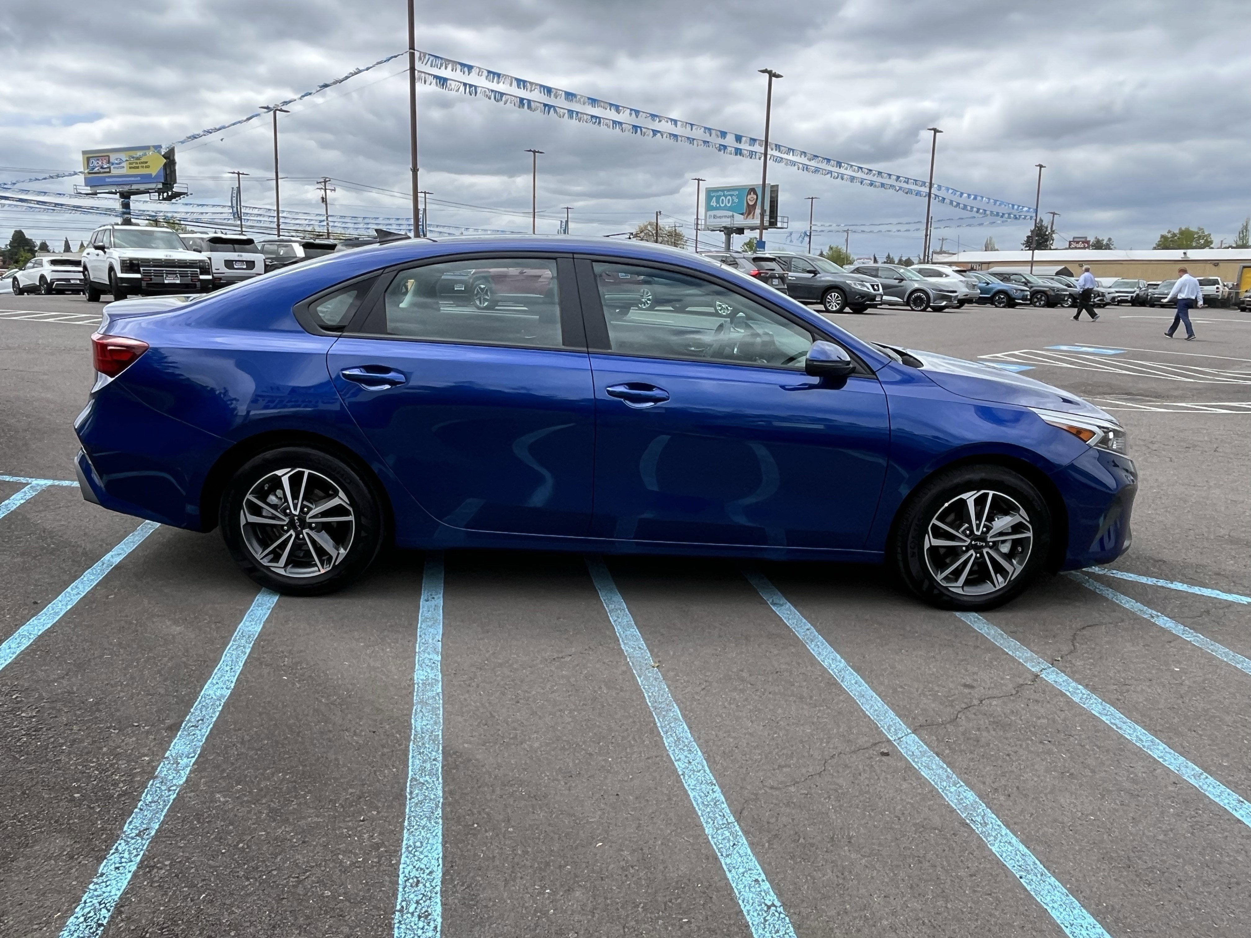 2023 Kia Forte LXS