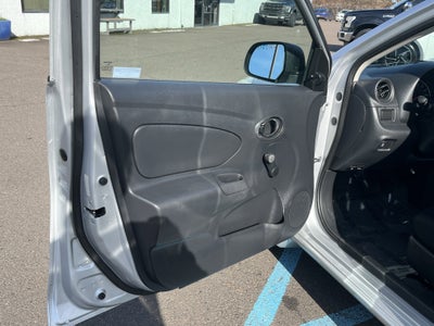 2014 Nissan Versa S Plus