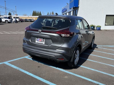 2022 Nissan Kicks S