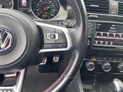 2016 Volkswagen Golf GTI S w/Performance Pkg