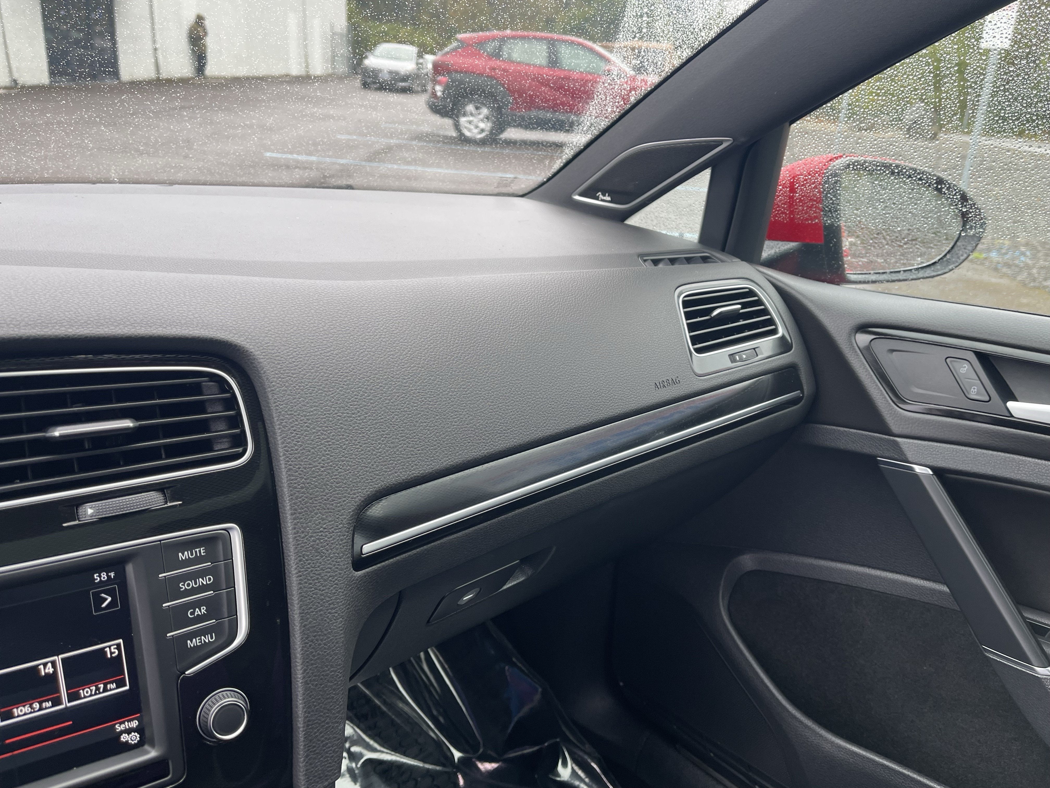 2016 Volkswagen Golf GTI S w/Performance Pkg