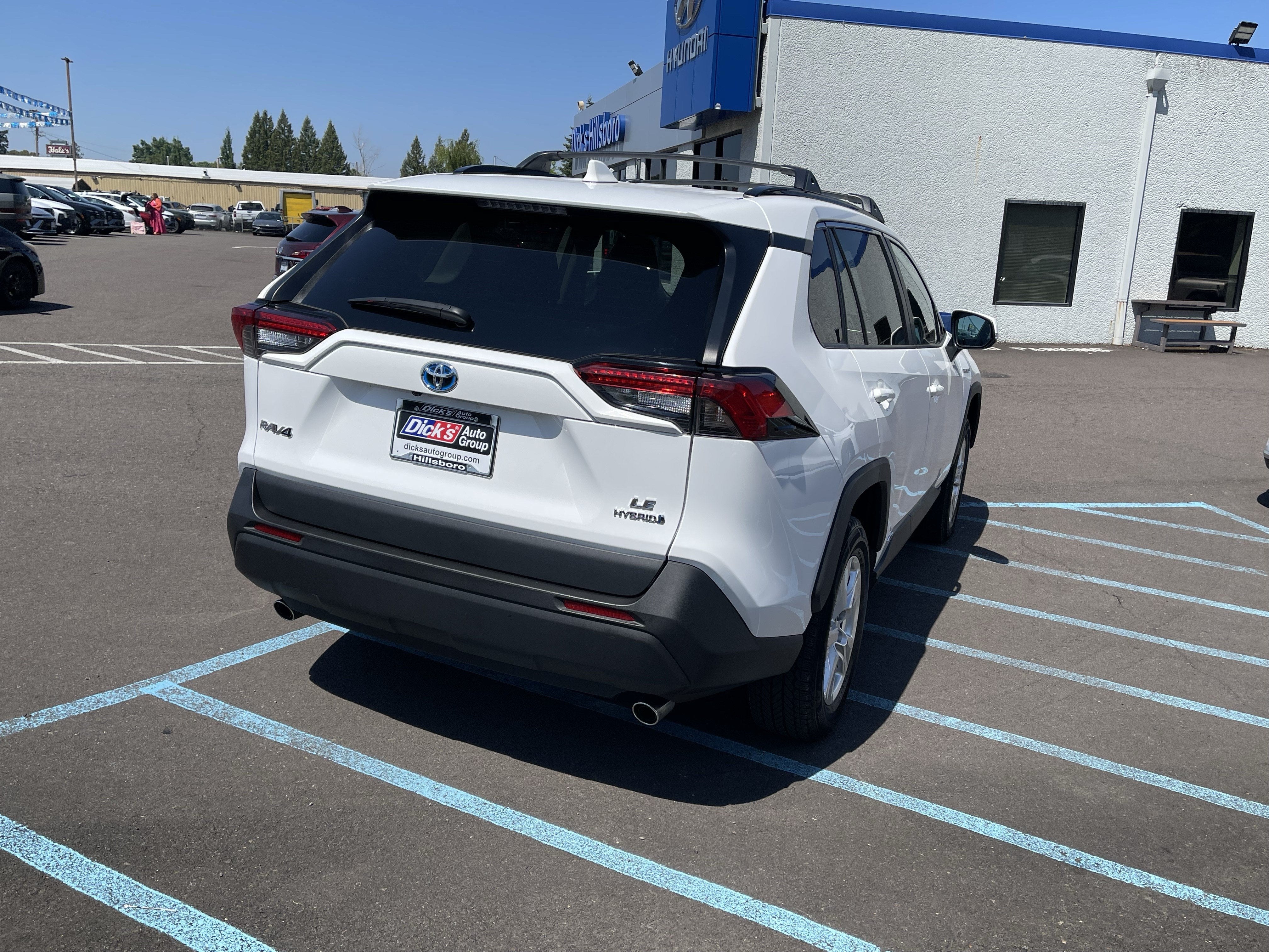 2021 Toyota RAV4 Hybrid LE