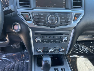 2019 Nissan Pathfinder SL