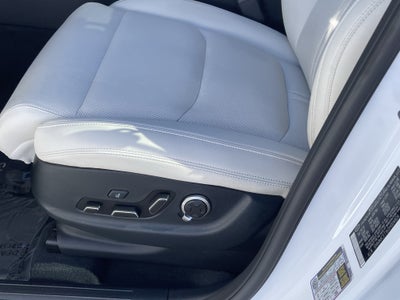 2025 Genesis Electrified GV70 Advanced