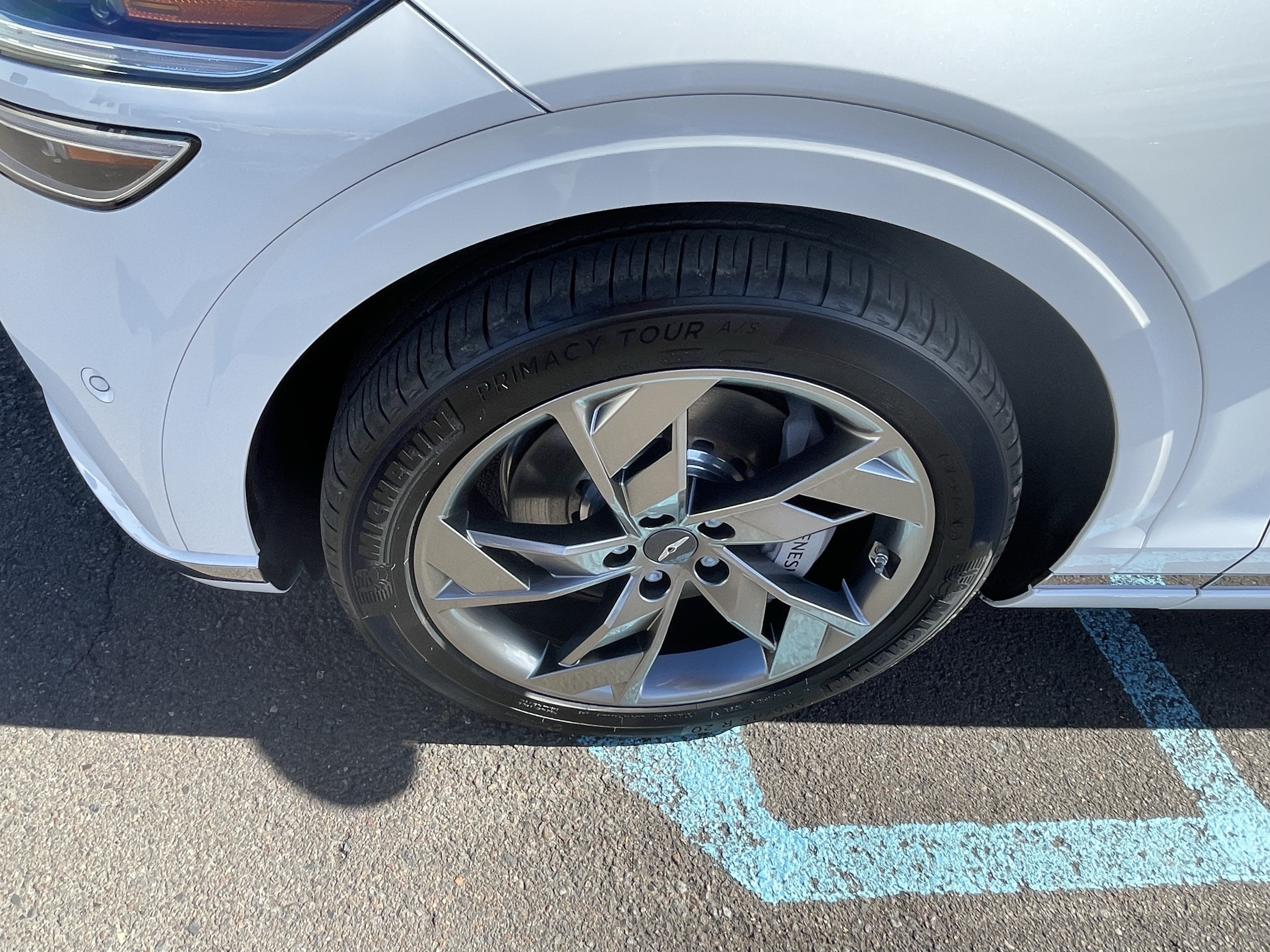 2025 Genesis Electrified GV70 Advanced