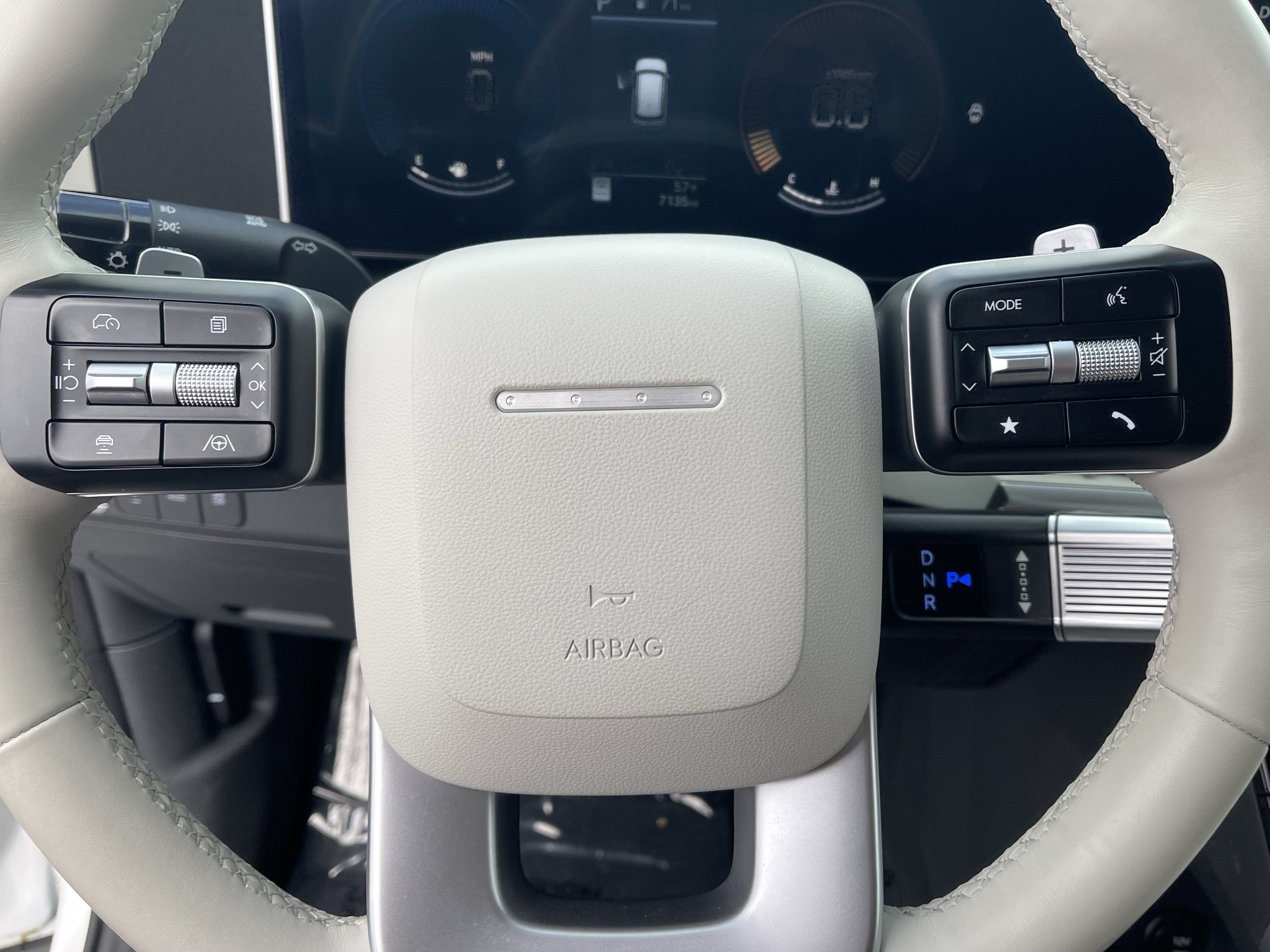 2025 Hyundai Santa Fe SE