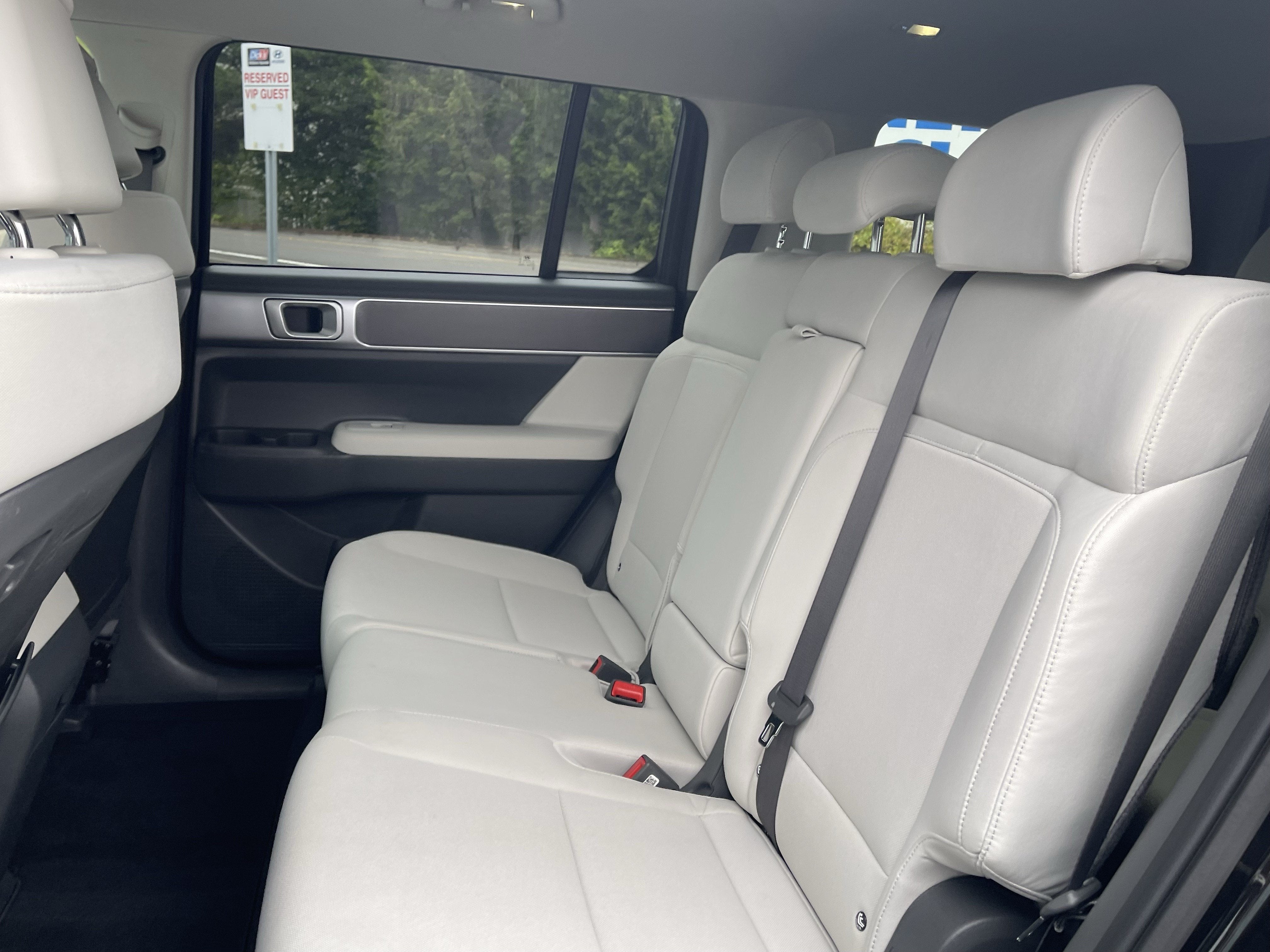 2025 Hyundai Santa Fe SE