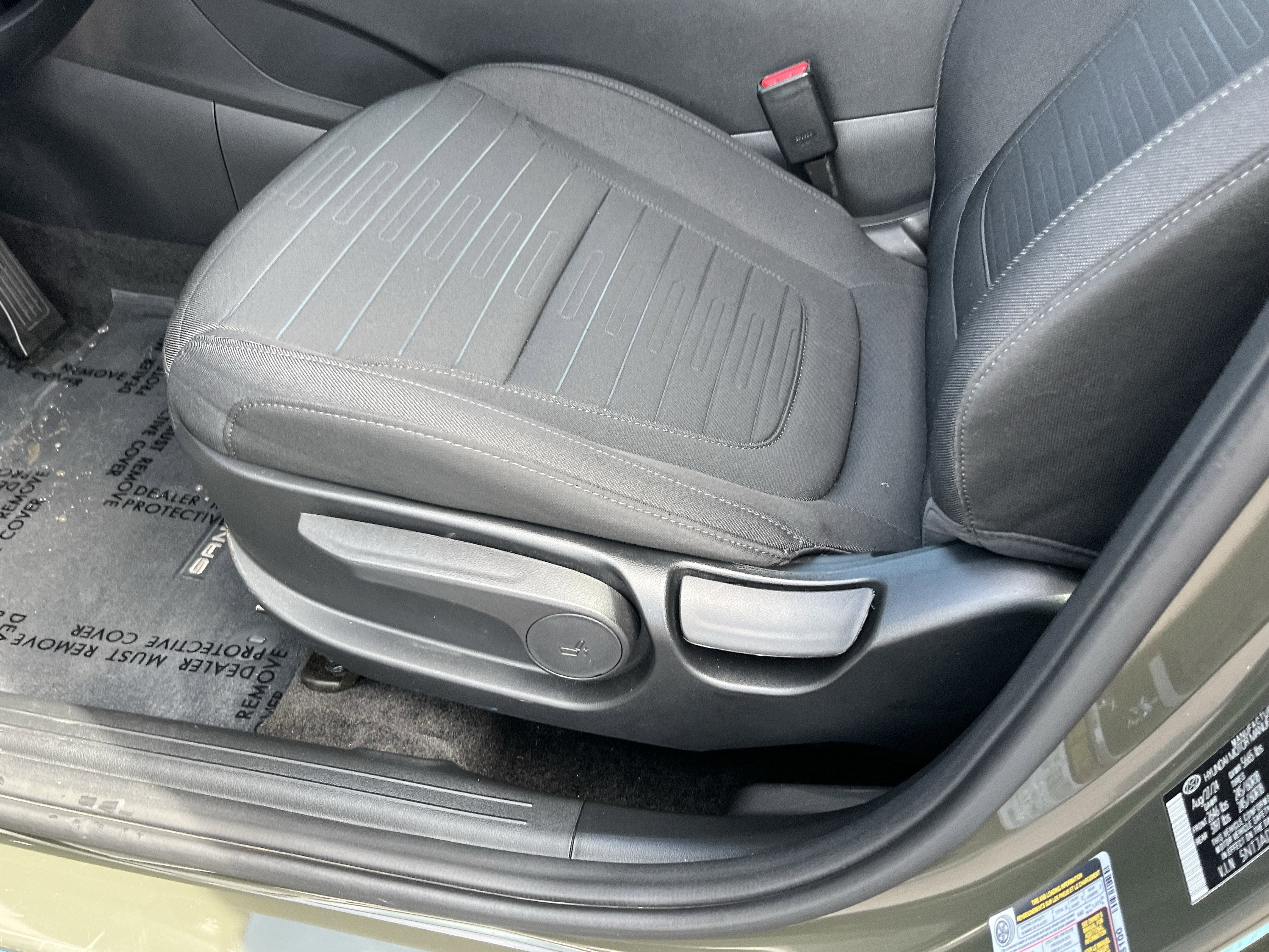2025 Hyundai Santa Cruz SE