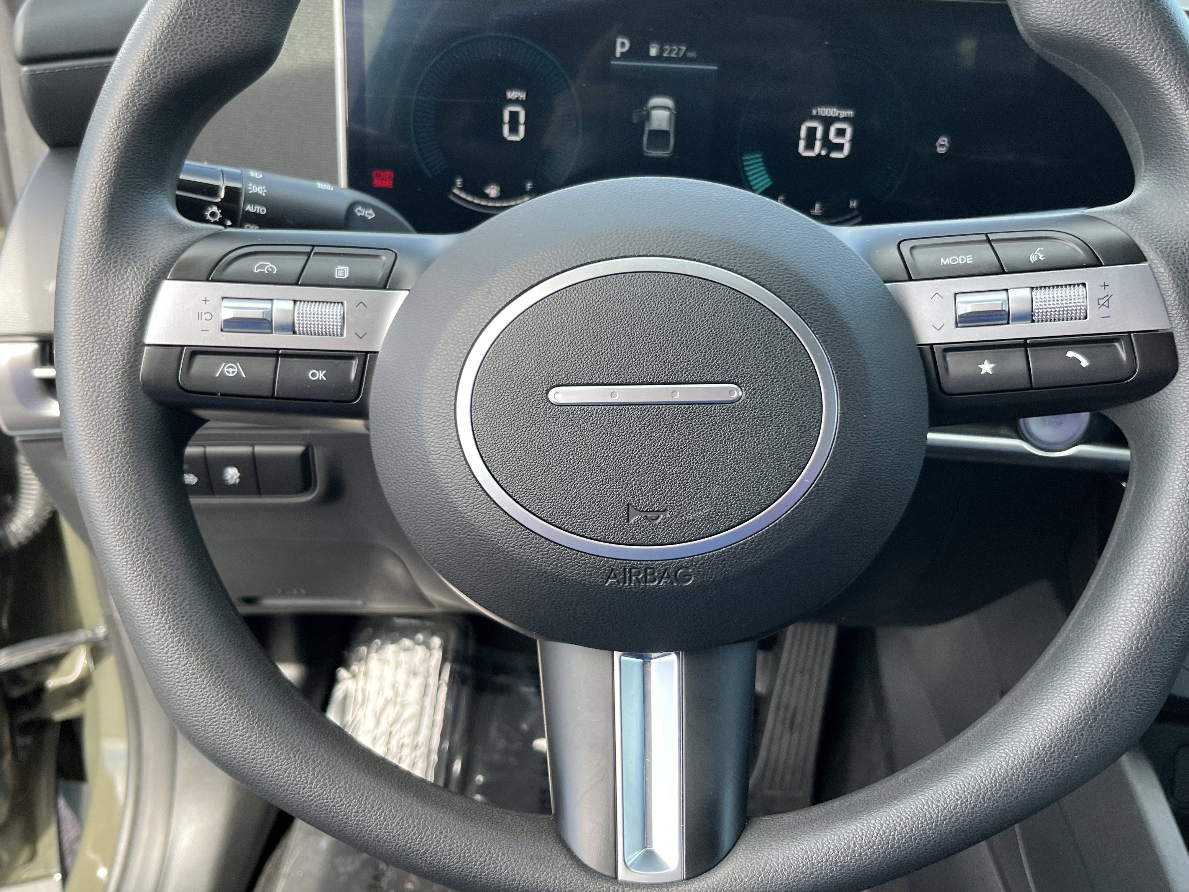 2025 Hyundai Santa Cruz SE