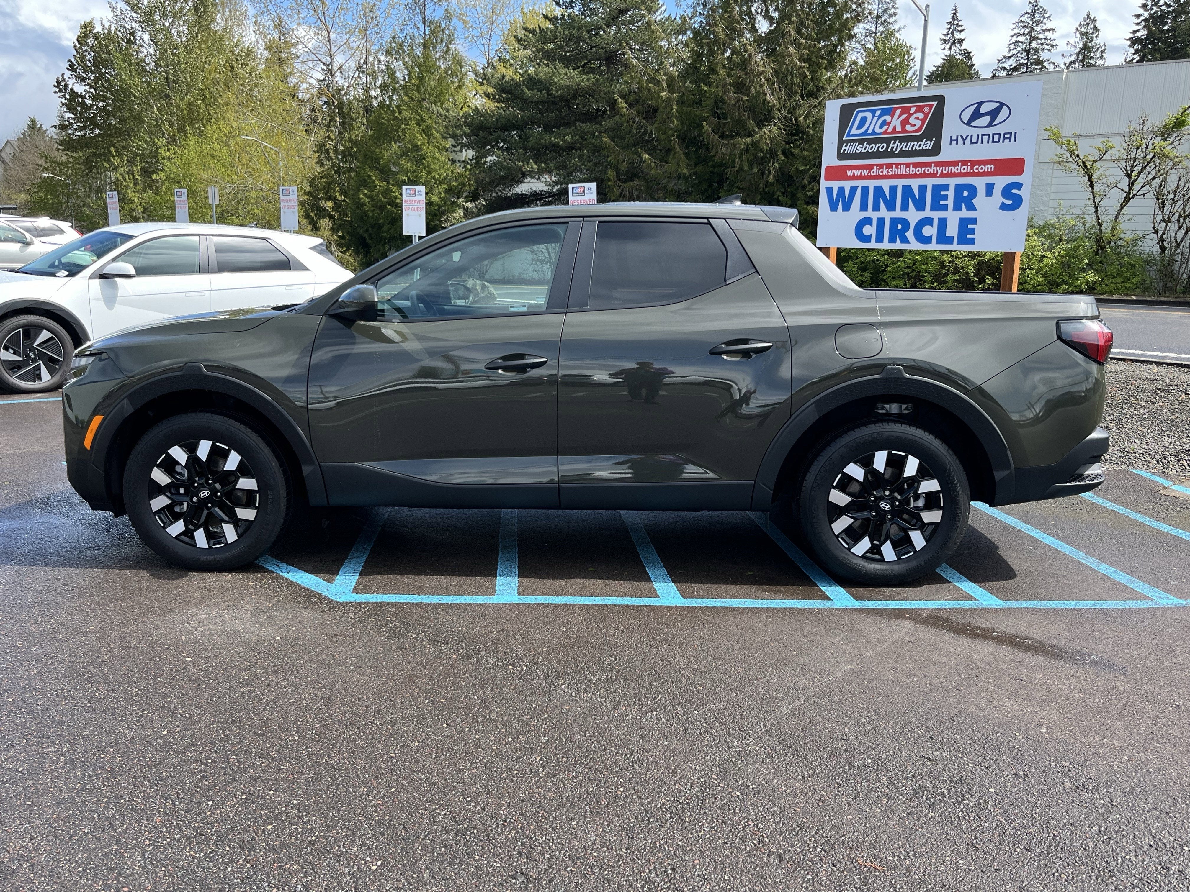 2025 Hyundai Santa Cruz SE