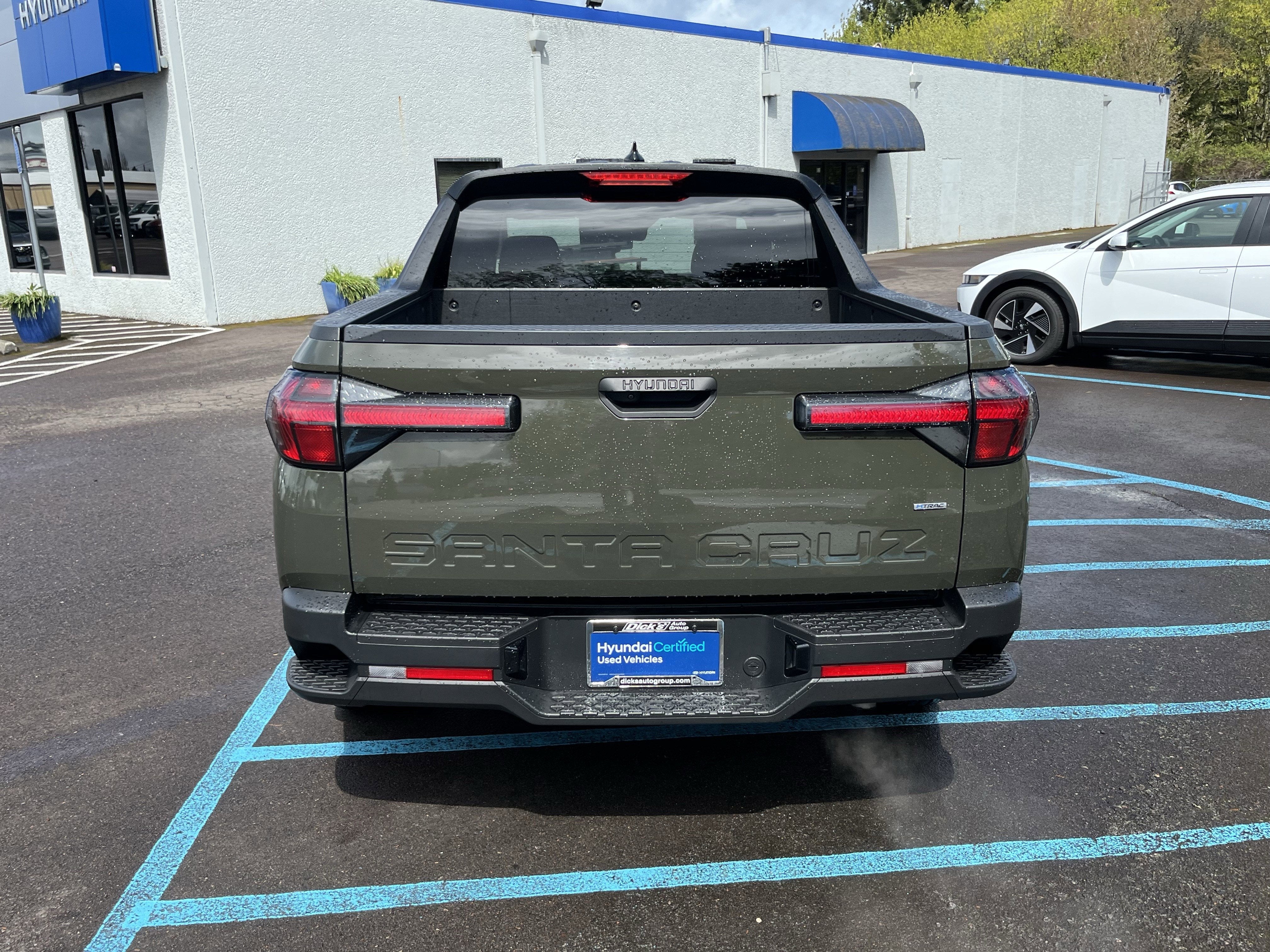 2025 Hyundai Santa Cruz SE