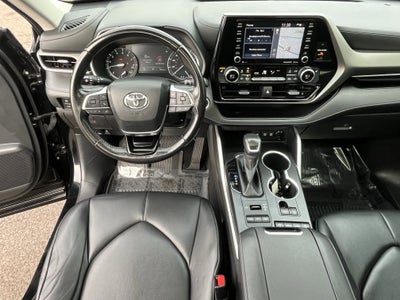 2020 Toyota Highlander XLE