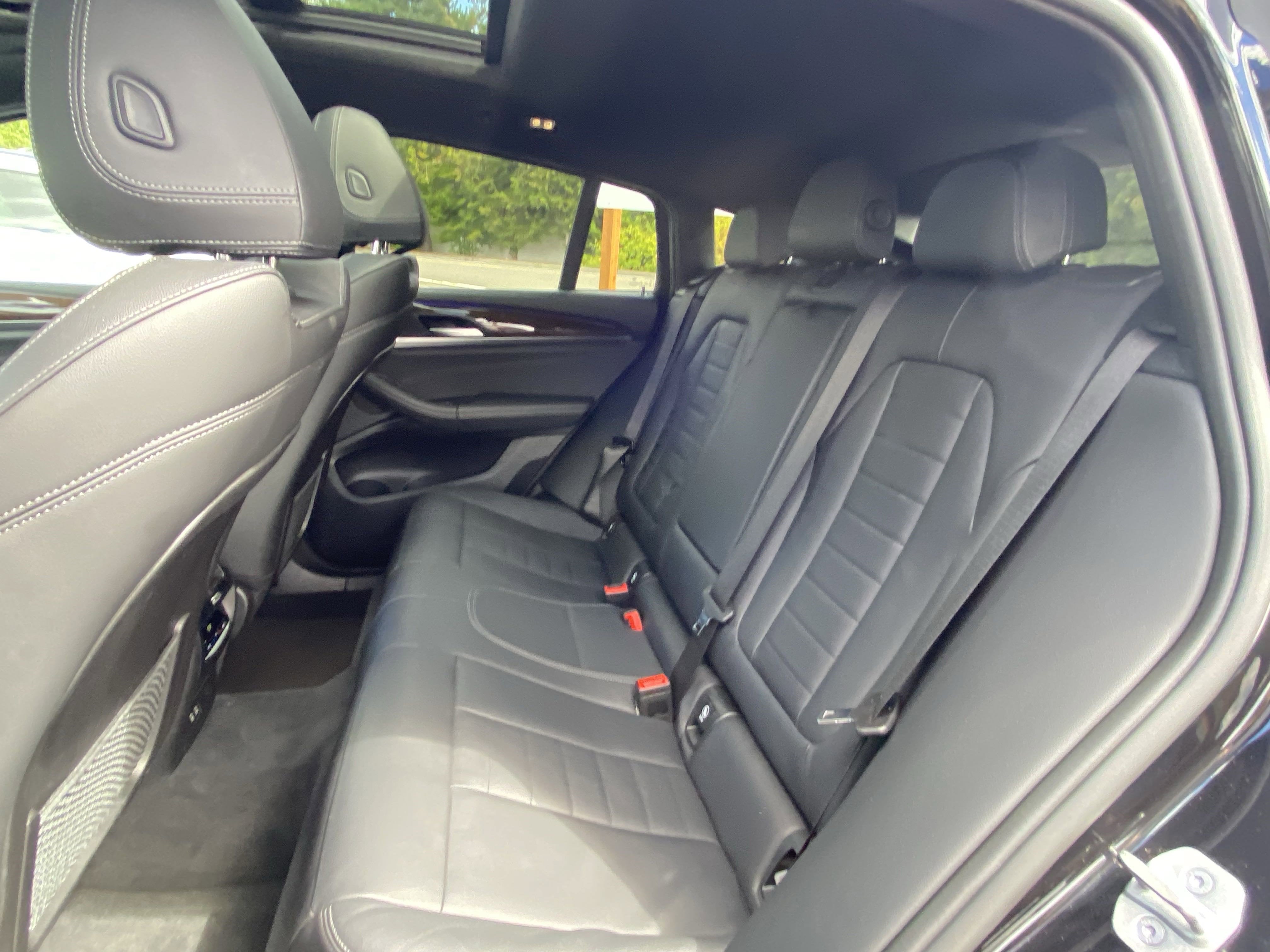 2022 BMW X4 xDrive30i